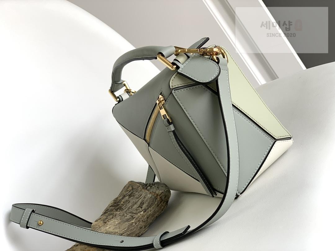 Loewe Loewe Small Puzzle Bag 44번 이미지