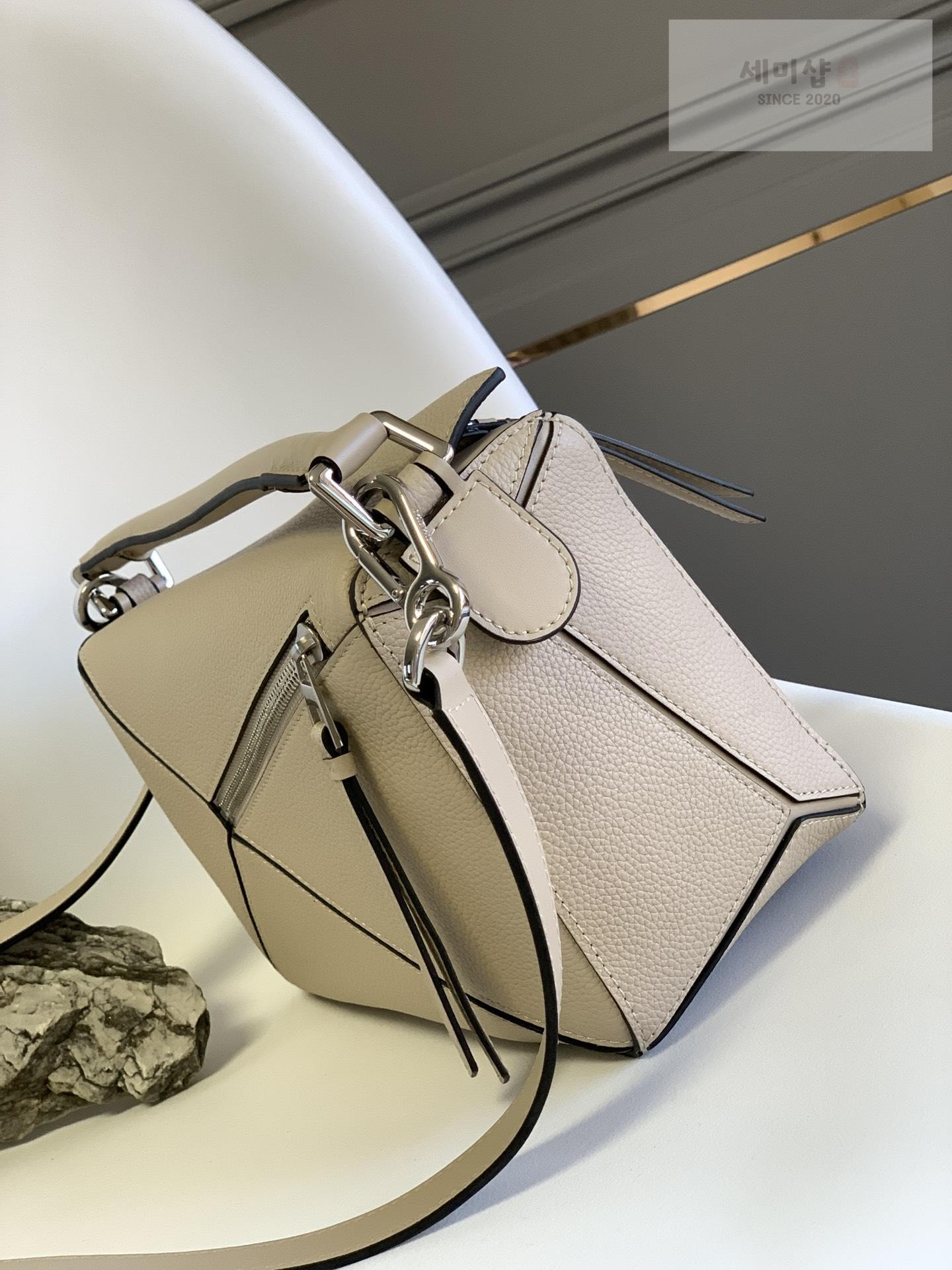 Loewe Loewe Small Puzzle Bag 85번 이미지