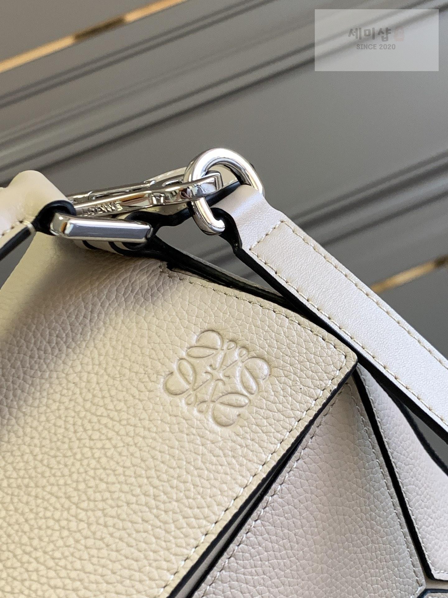 Loewe Loewe Small Puzzle Bag 66번 이미지