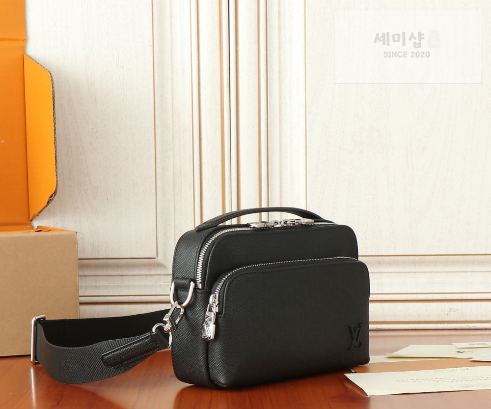 Louis Vuitton Avenue Messenger 레플리카 2번 이미지 - Bag | 세미샵 레플리카 사이트