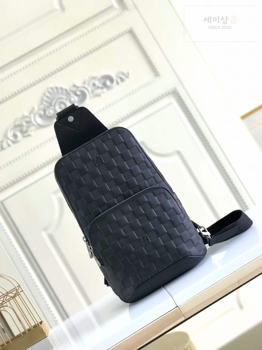 Louis Vuitton Louis Vuitton Avenue Sling Bag 9번 이미지