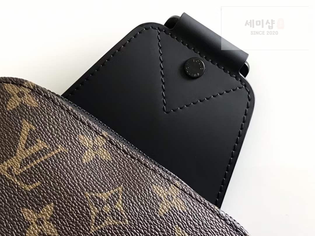 Louis Vuitton Louis Vuitton Avenue Sling Bag 22번 이미지