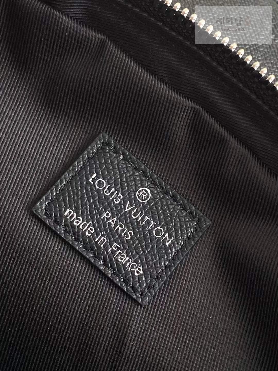 Louis Vuitton Louis Vuitton Avenue Sling Bag 30번 이미지