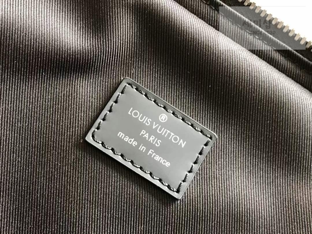 Louis Vuitton Louis Vuitton Avenue Sling Bag 38번 이미지