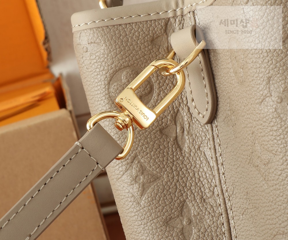 Louis Vuitton Babylone Tote PM Bag 13번 이미지