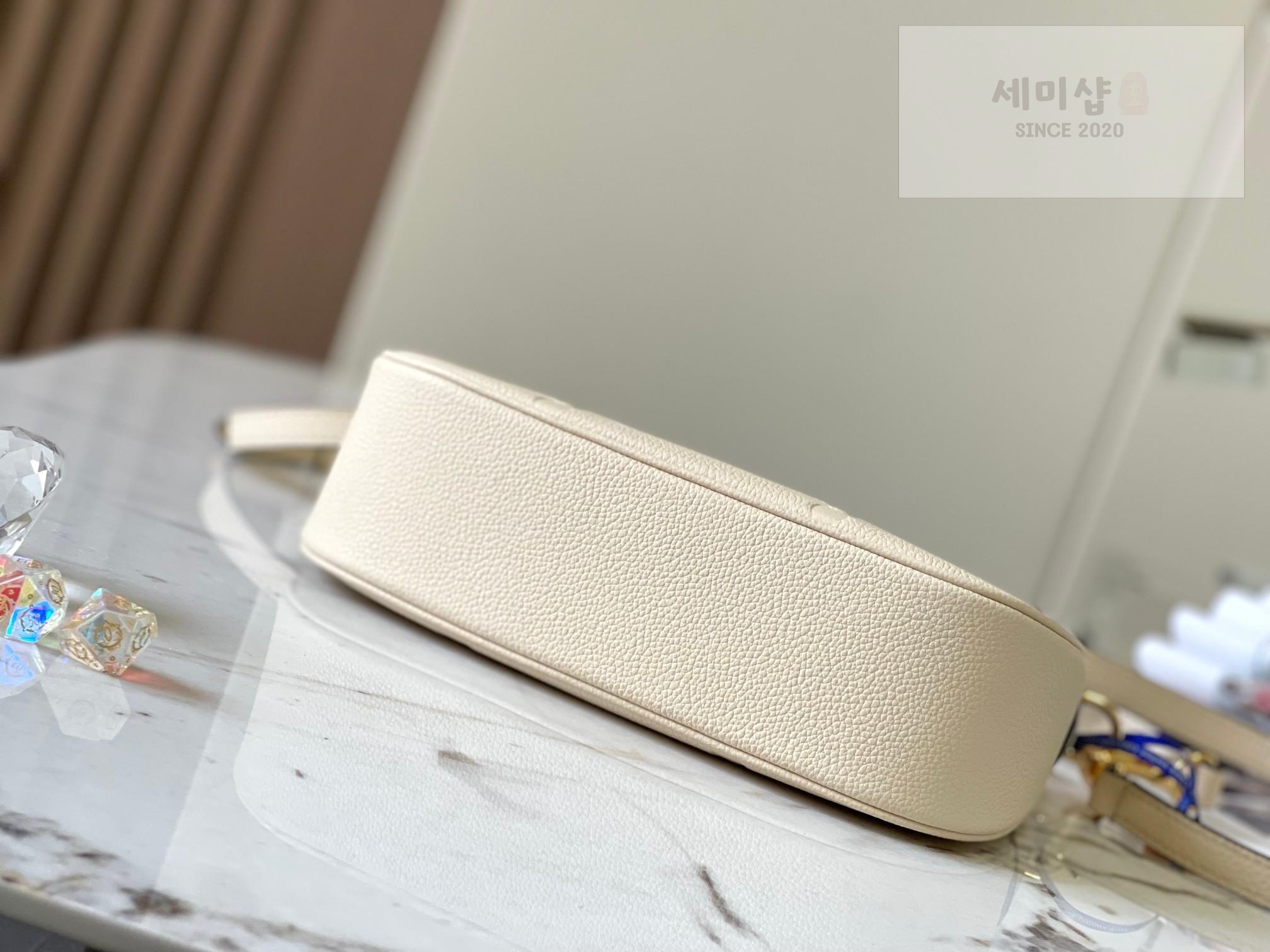 Louis Vuitton Louis Vuitton Bagatelle Bag 8번 이미지