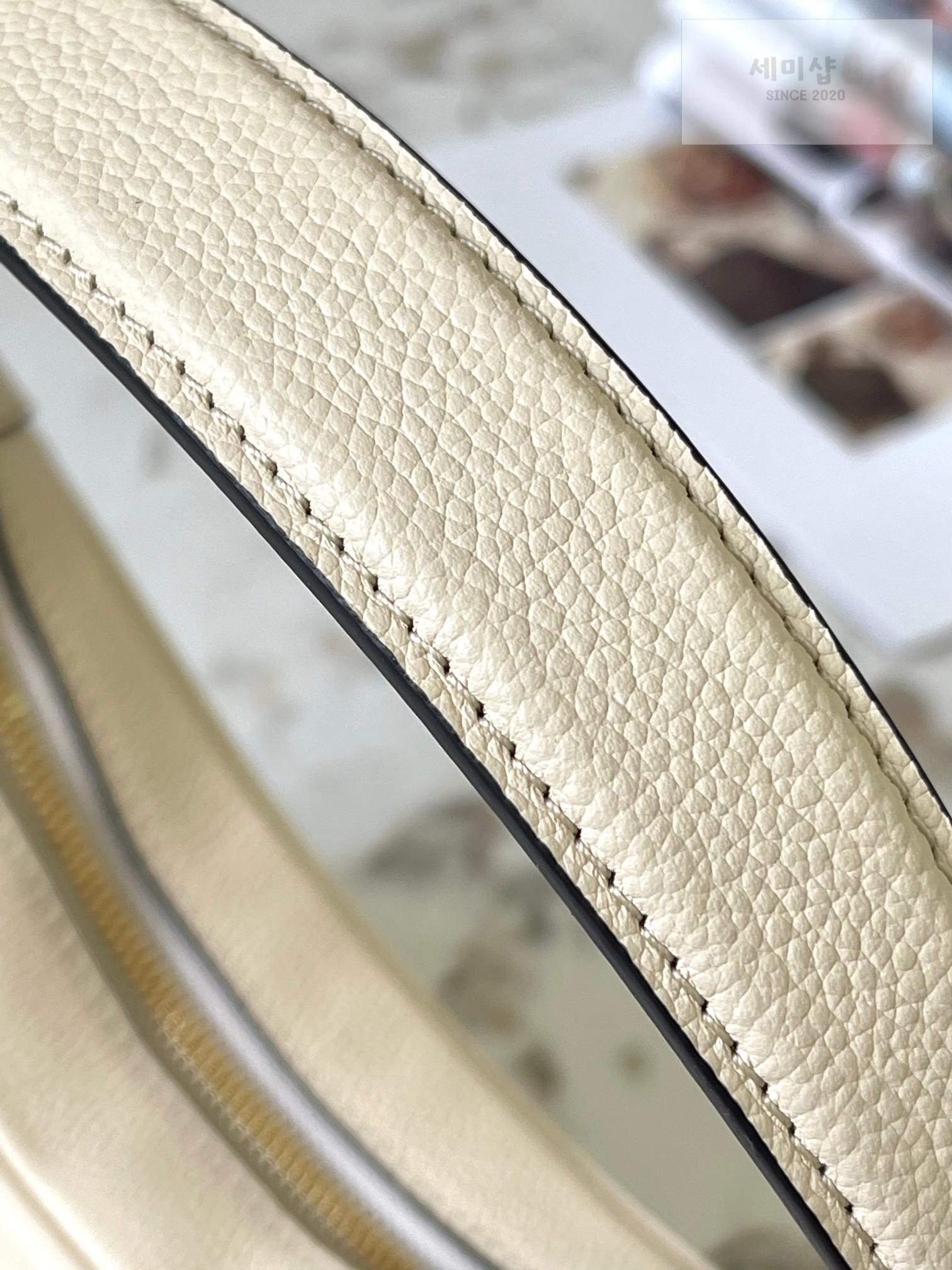 Louis Vuitton Louis Vuitton Bagatelle Bag 11번 이미지