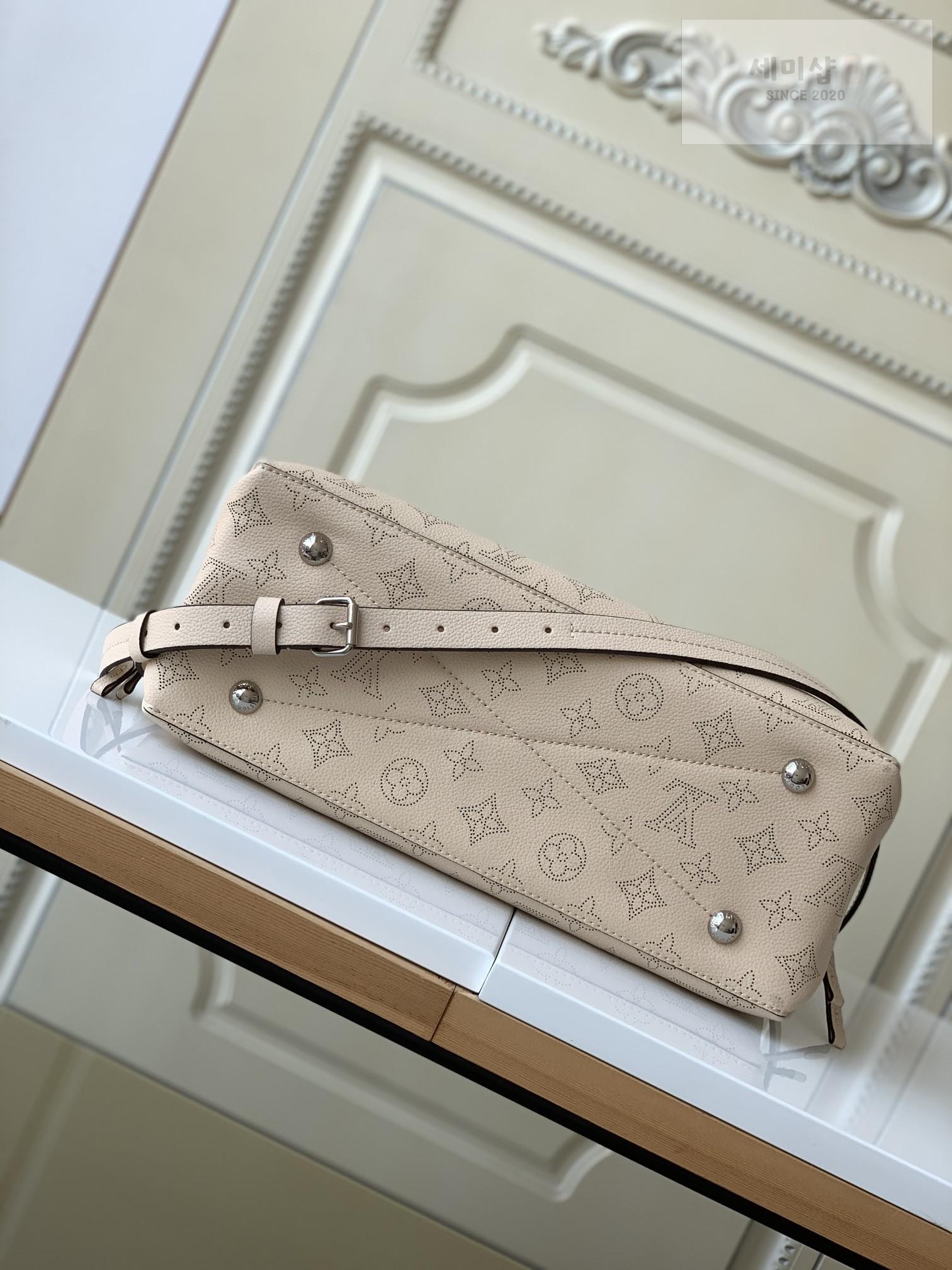 Louis Vuitton Louis Vuitton Bella Tote Bag 22번 이미지