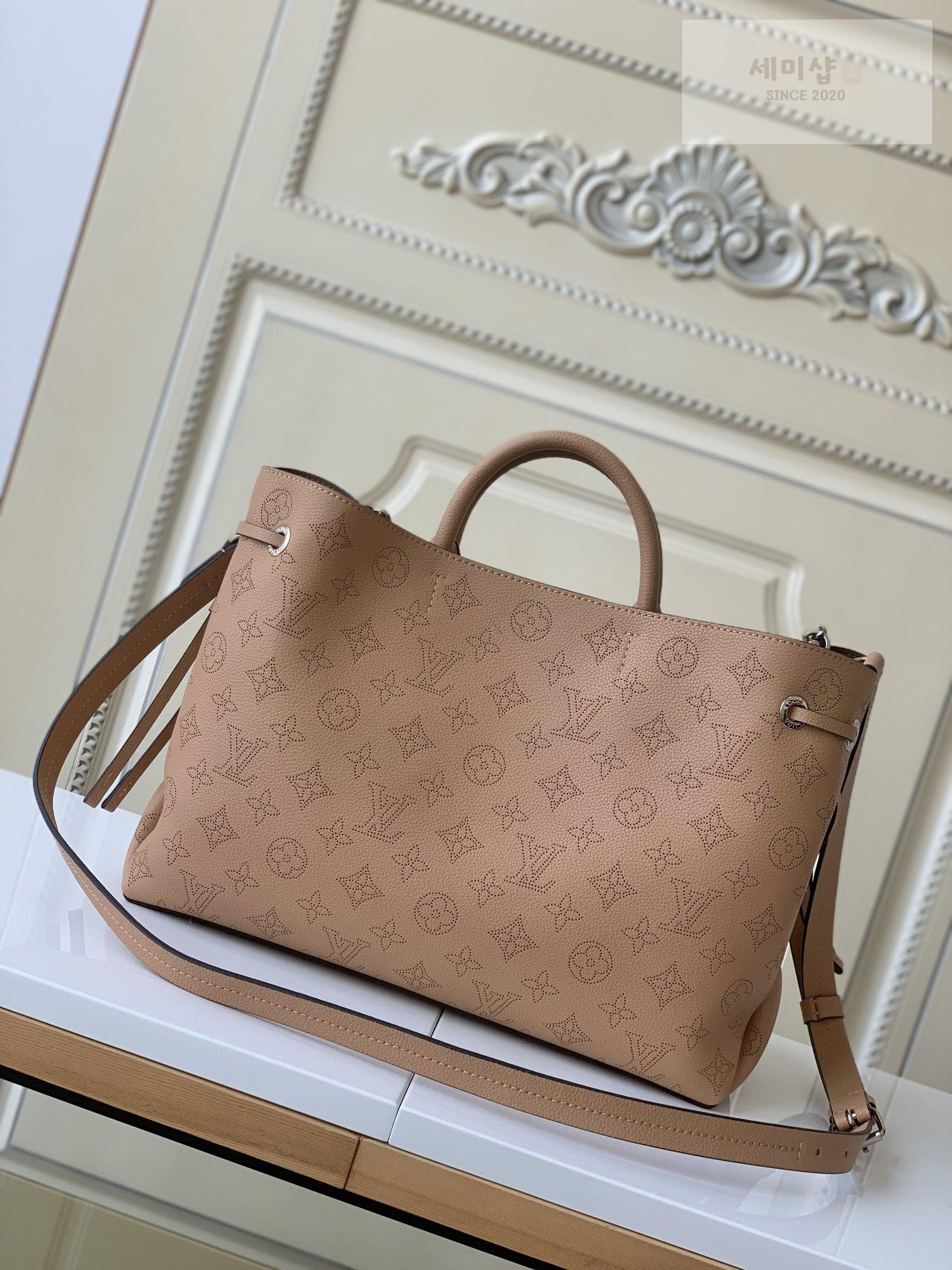 Louis Vuitton Louis Vuitton Bella Tote Bag 23번 이미지
