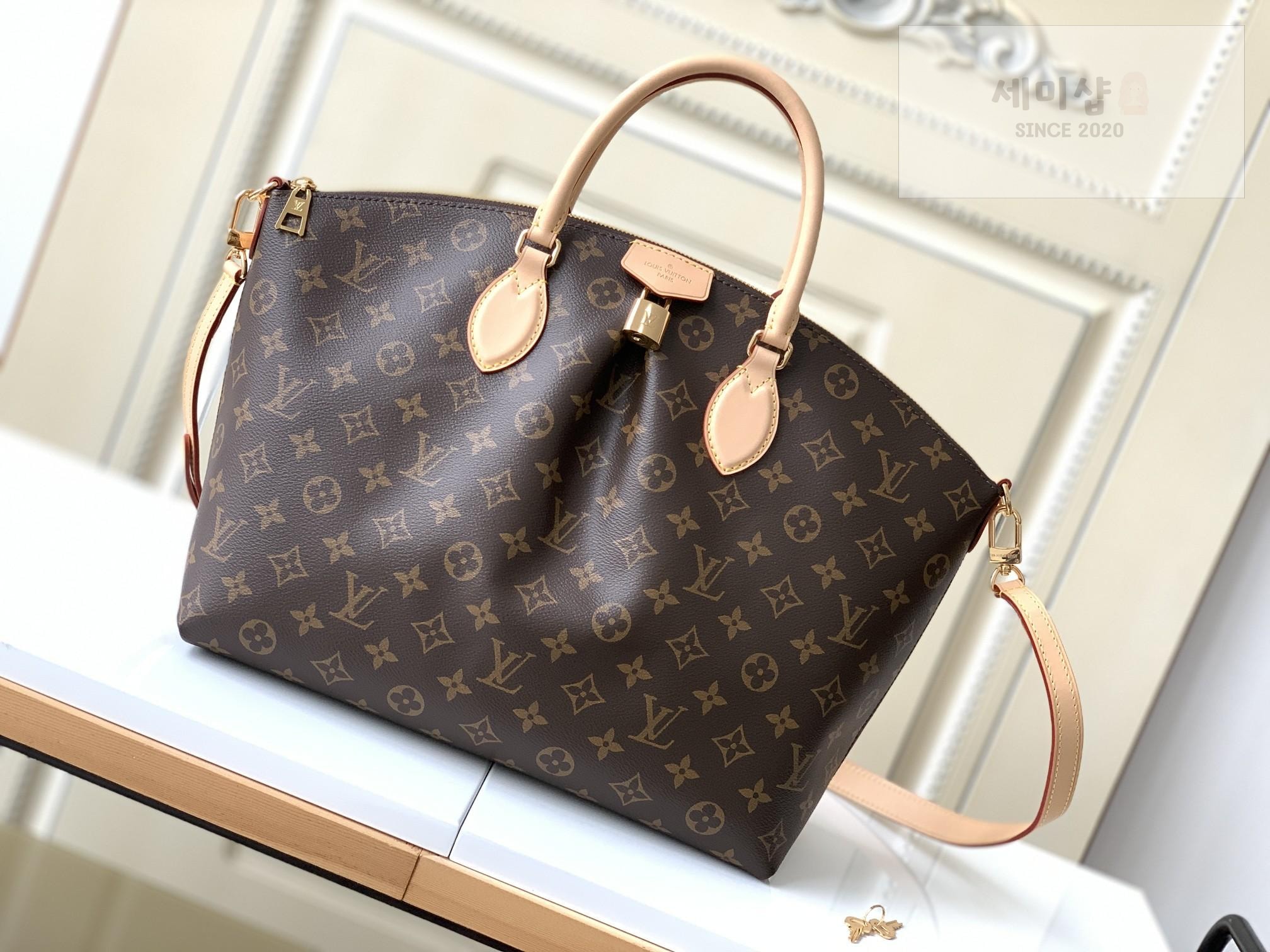 Louis Vuitton Louis Vuitton Boetti Monogram Bag 18번 이미지