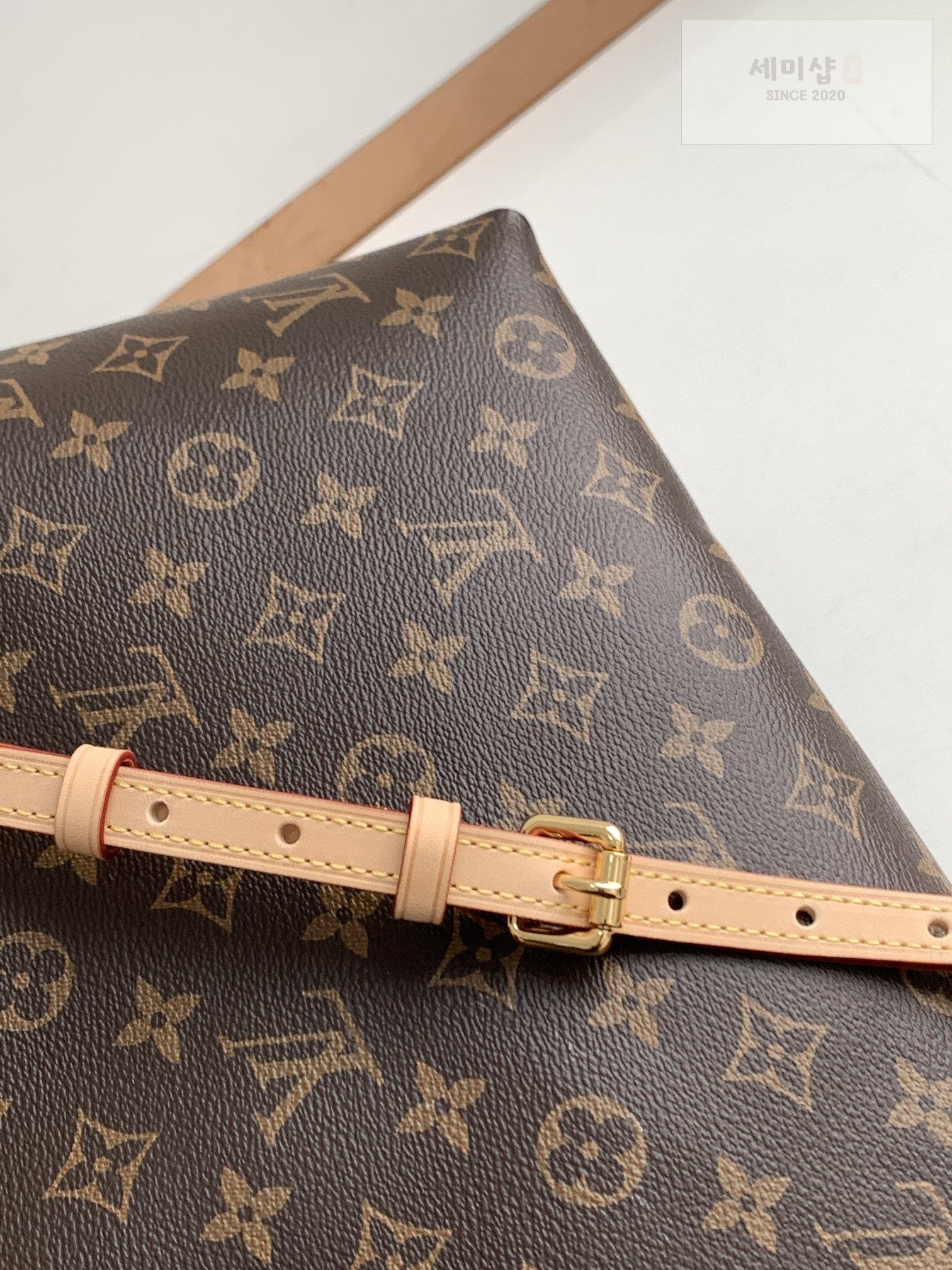 Louis Vuitton Louis Vuitton Boetti Monogram Bag 7번 이미지