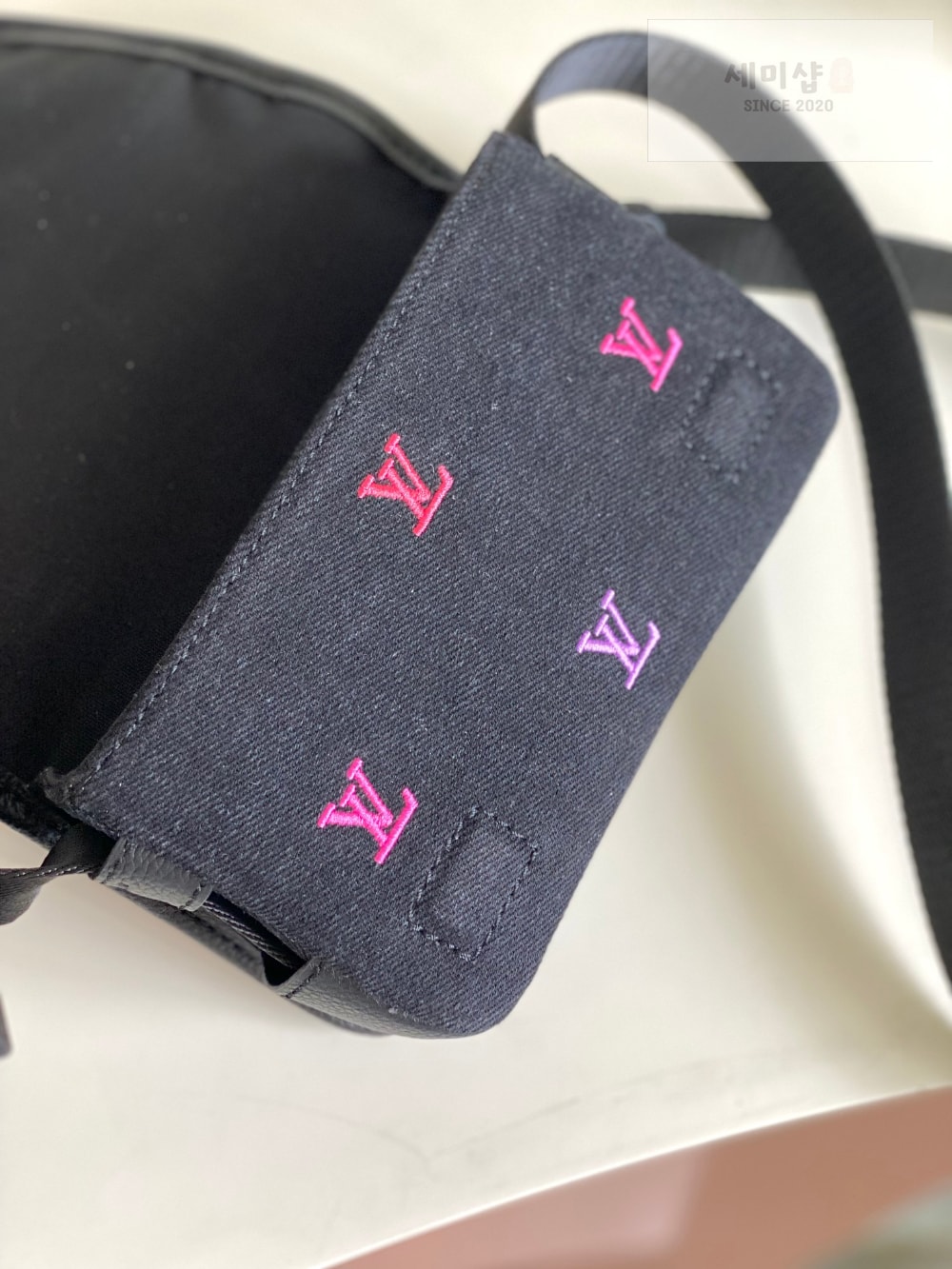 Louis Vuitton Louis Vuitton Bosphore Wearable Wallet Monogram Bag 7번 이미지