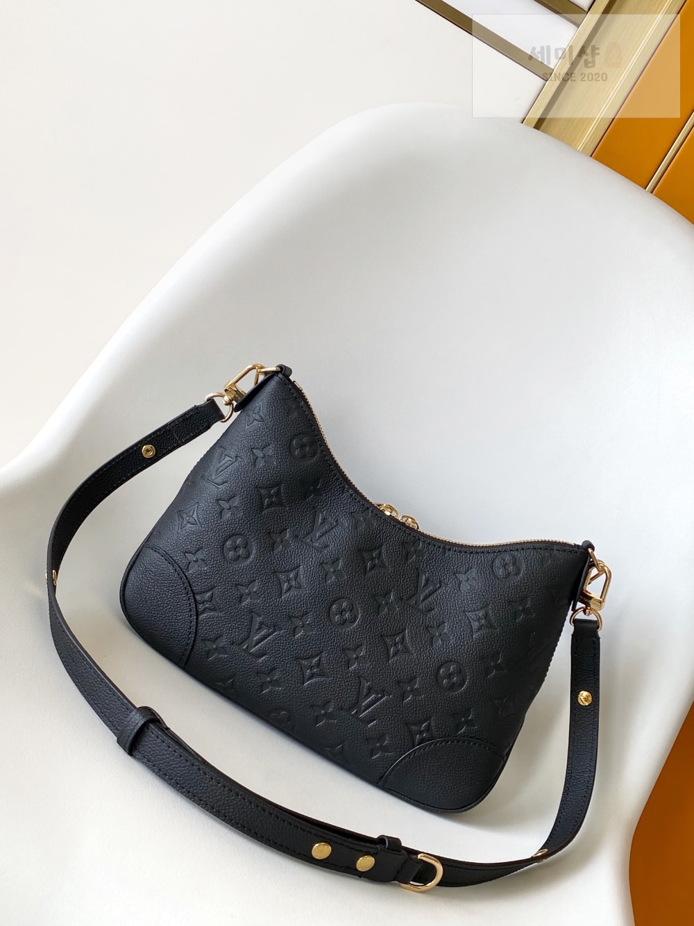 Louis Vuitton Louis Vuitton Boulogne Monogram Empreinte Leather Bag 1번 이미지
