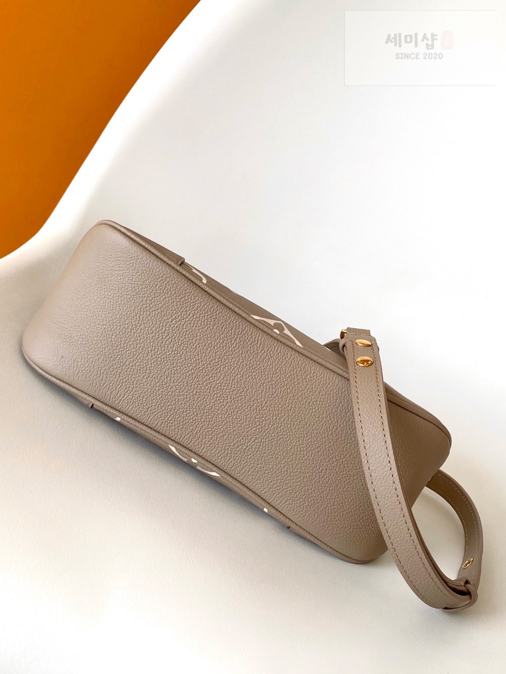 Louis Vuitton Louis Vuitton Boulogne Monogram Empreinte Leather Bag 3번 이미지