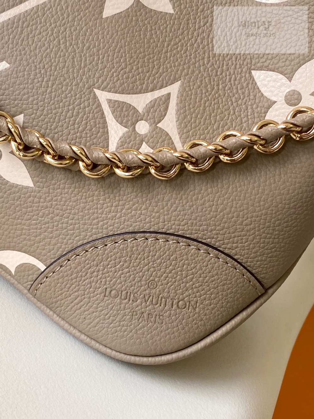Louis Vuitton Louis Vuitton Boulogne Monogram Empreinte Leather Bag 4번 이미지