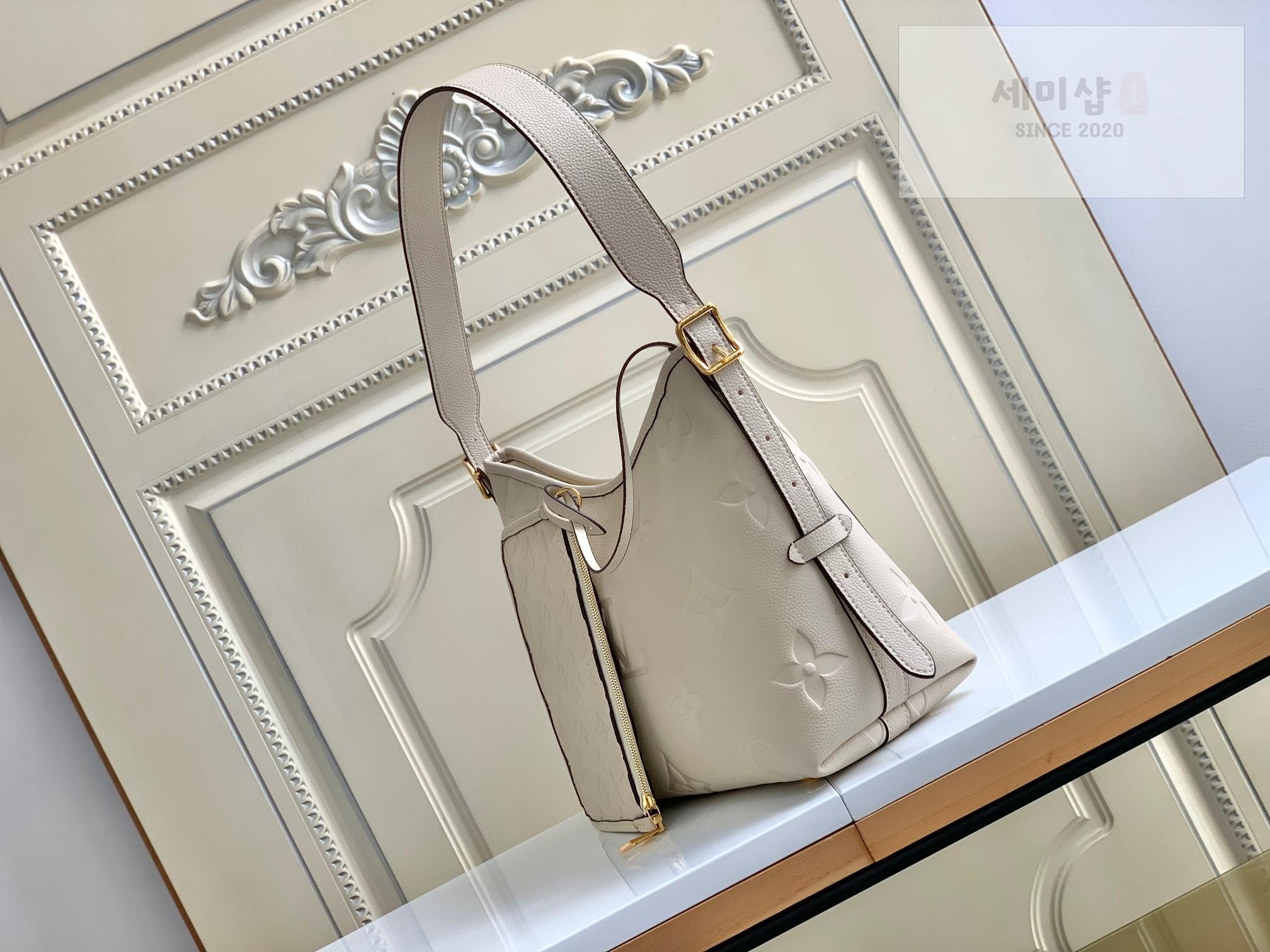 Louis Vuitton Louis Vuitton Carry All PM Bag 2번 이미지