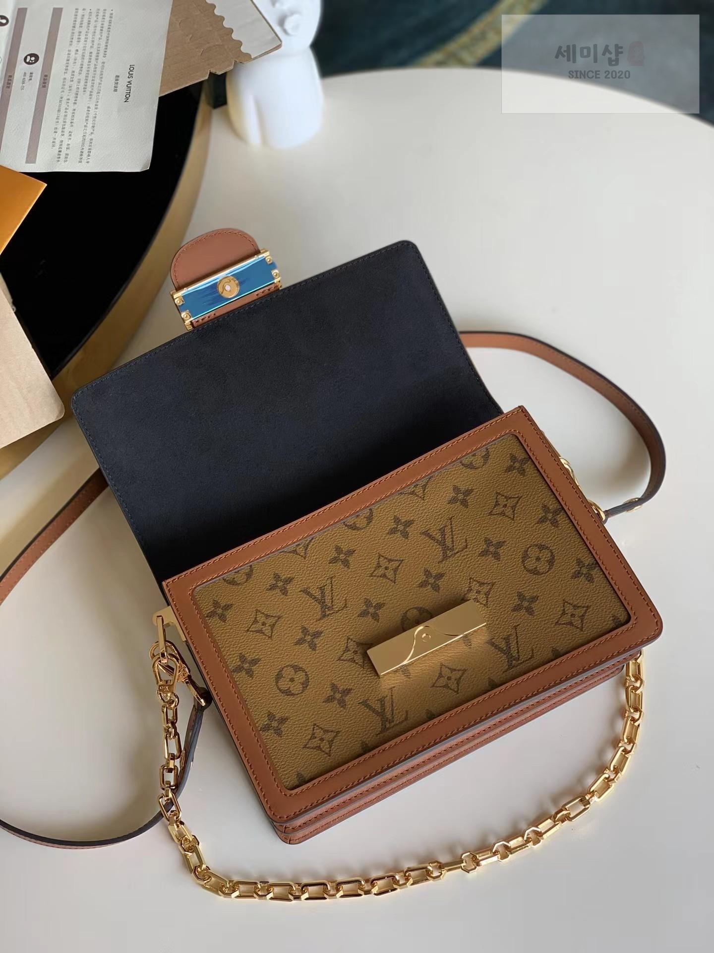 Louis Vuitton Louis Vuitton Dauphine Mini MM Bag 3번 이미지