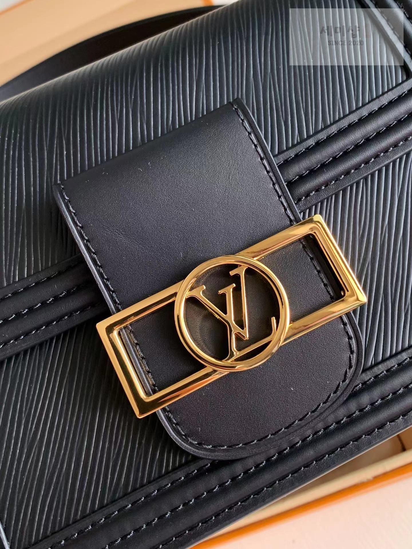 Louis Vuitton Louis Vuitton Dauphine Mini MM Bag 19번 이미지
