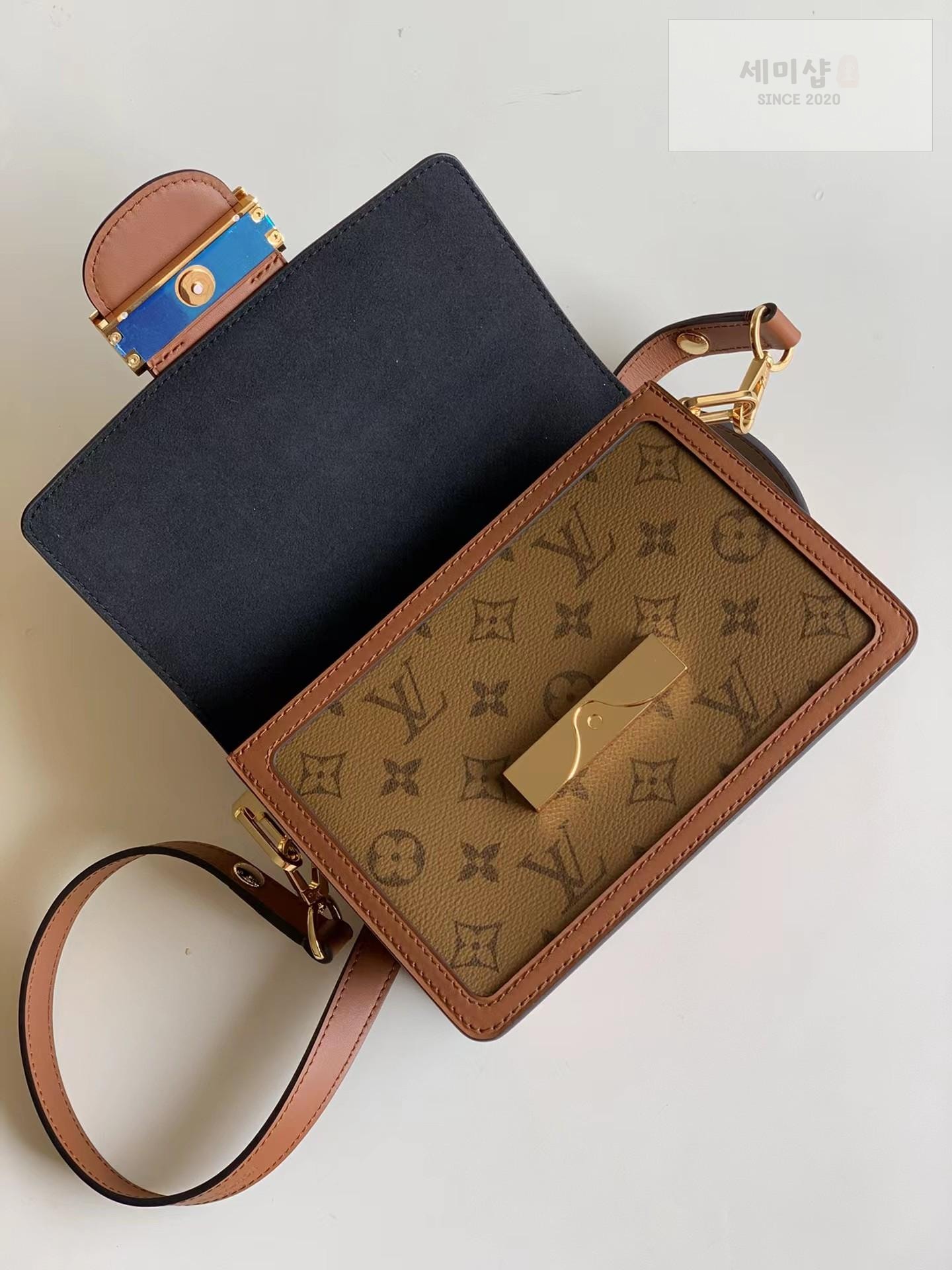 Louis Vuitton Louis Vuitton Dauphine Mini MM Bag 14번 이미지