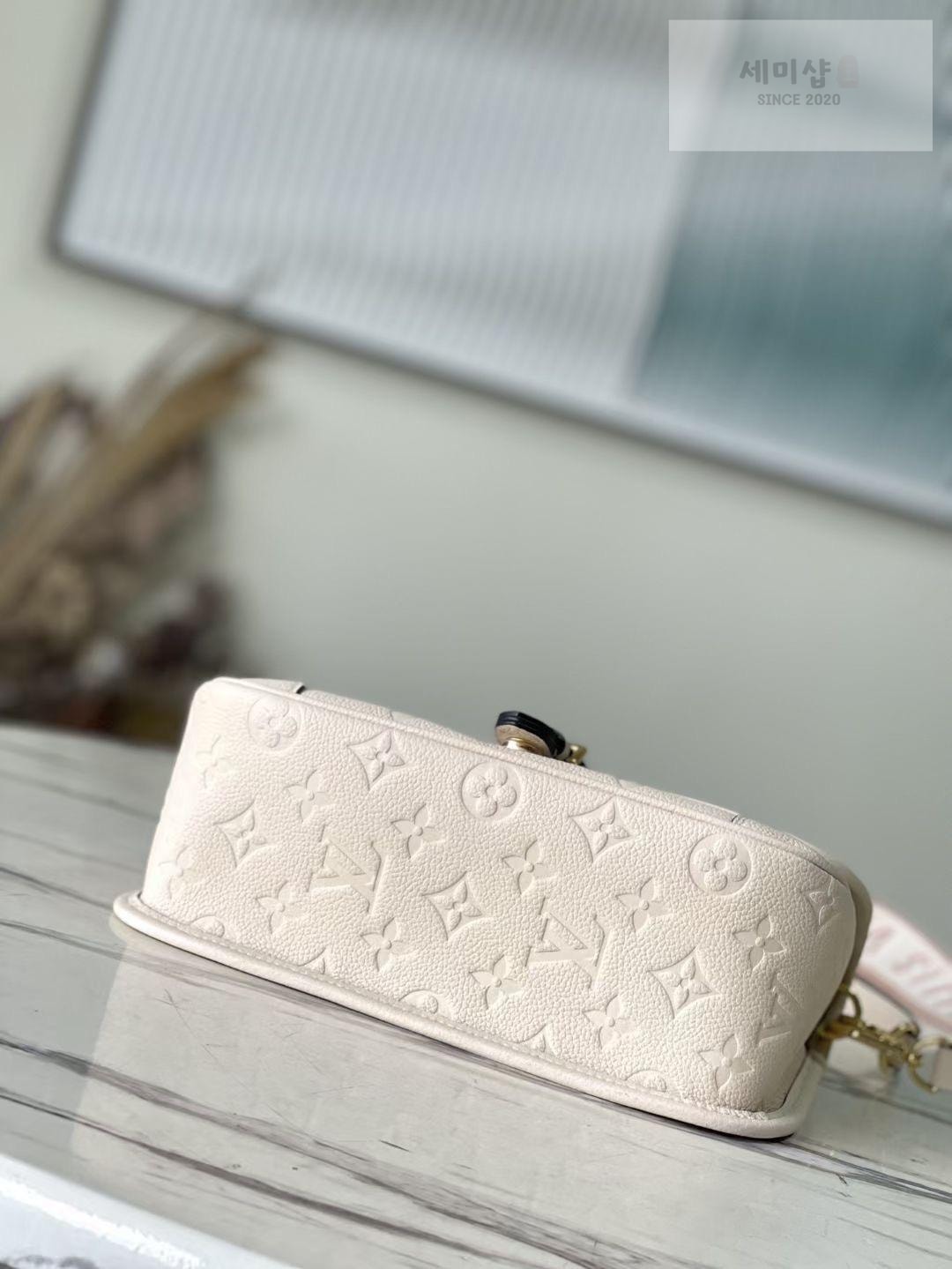 Louis Vuitton Louis Vuitton Diane Bag 12번 이미지