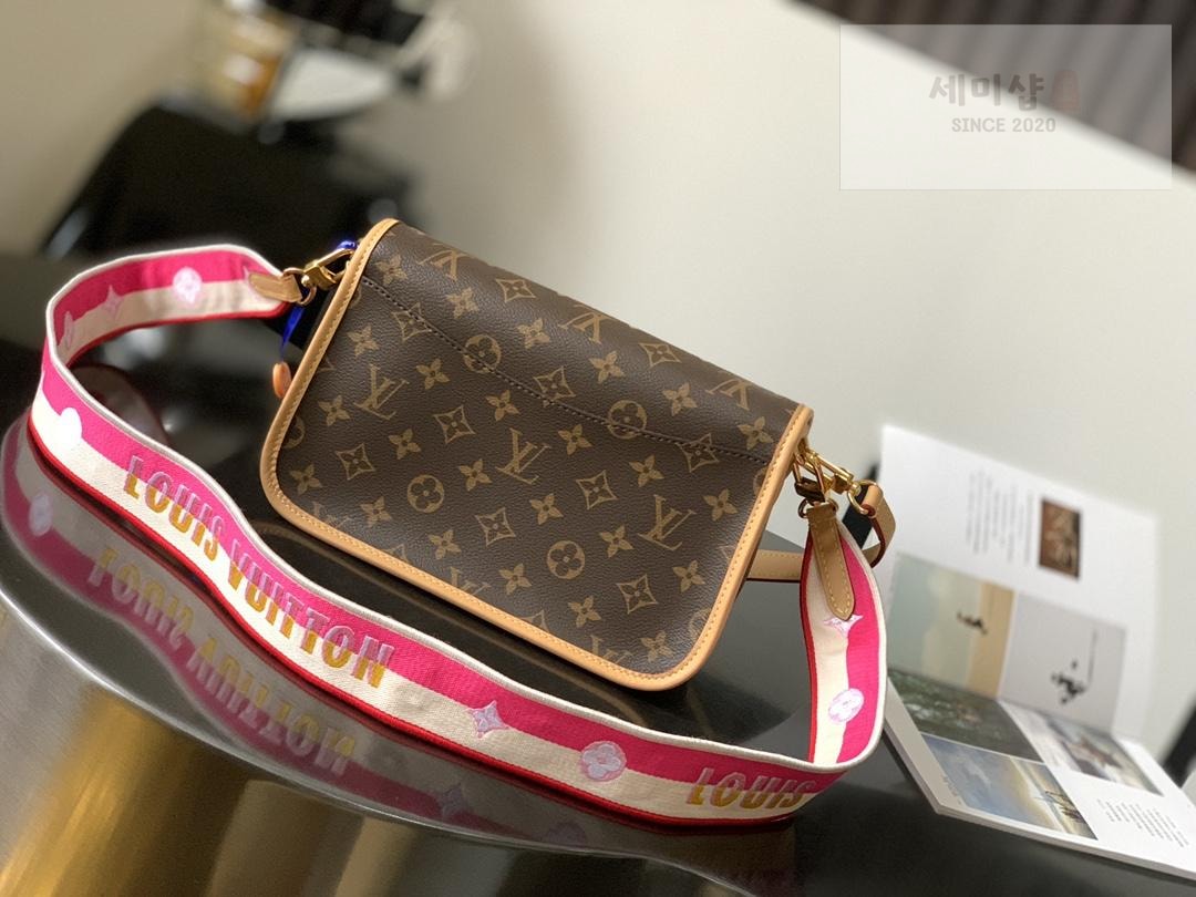 Louis Vuitton Louis Vuitton Diane Monogram Bag 8번 이미지