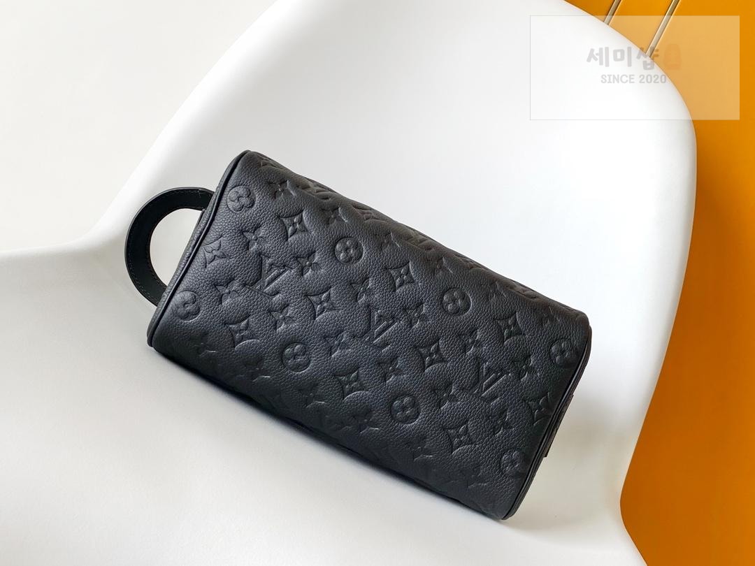 Louis Vuitton Louis Vuitton Dopp Kit Bag 14번 이미지
