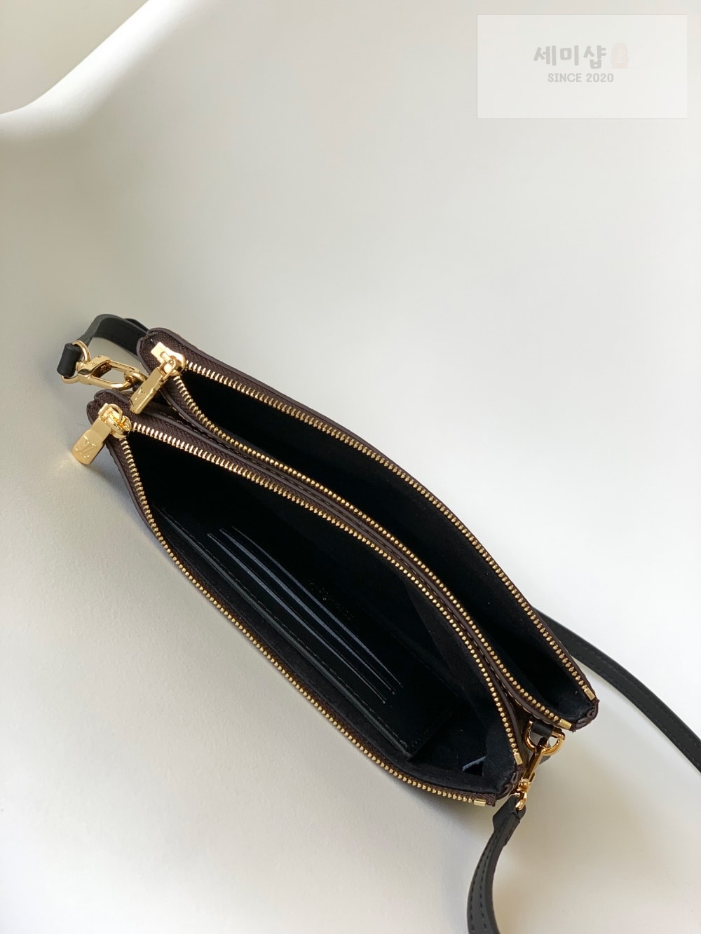 Louis Vuitton Louis Vuitton Double Zip Pochette Bag 5번 이미지