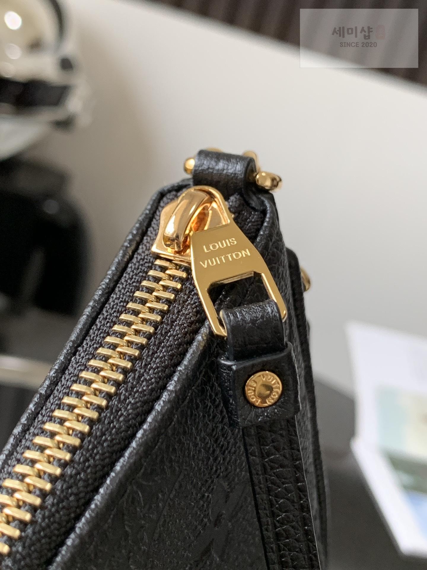 Louis Vuitton Louis Vuitton Easy Pouch on Strap Bag 11번 이미지