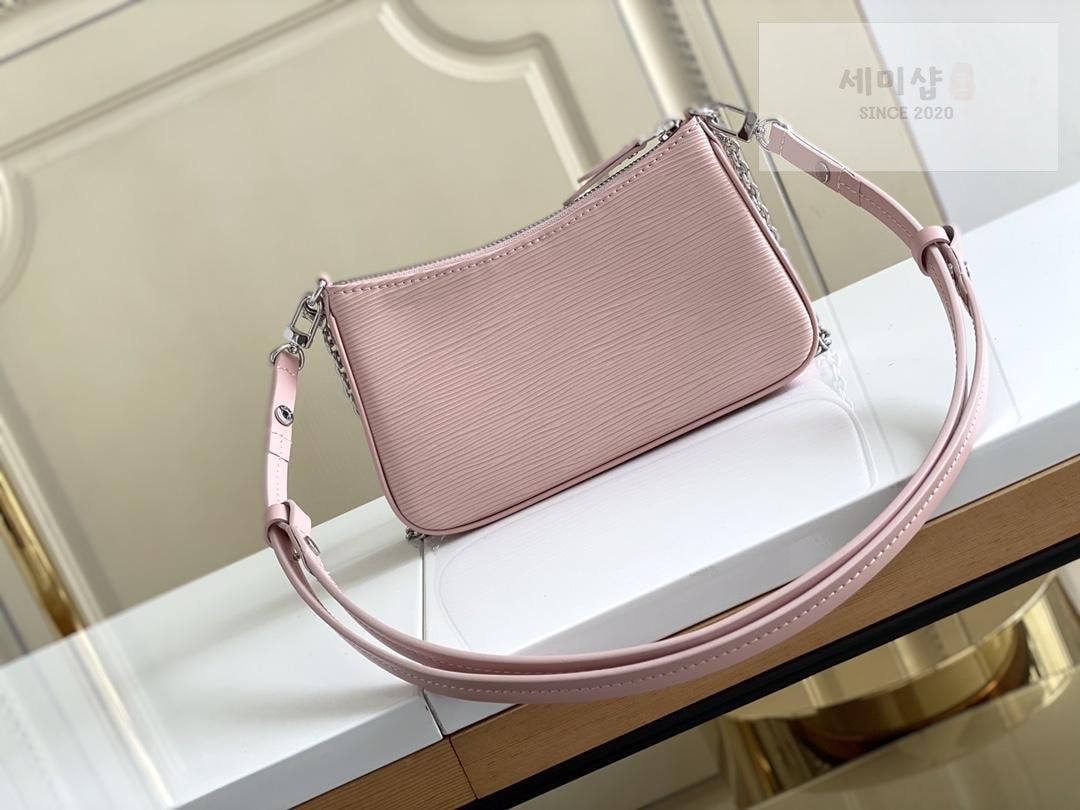 Louis Vuitton Louis Vuitton Easy Pouch on Strap Epi Bag 14번 이미지