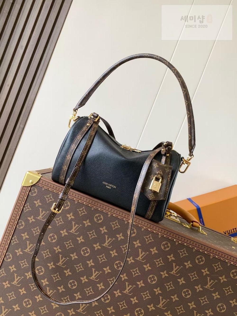 Louis Vuitton Louis Vuitton Express PM Bag 1번 이미지
