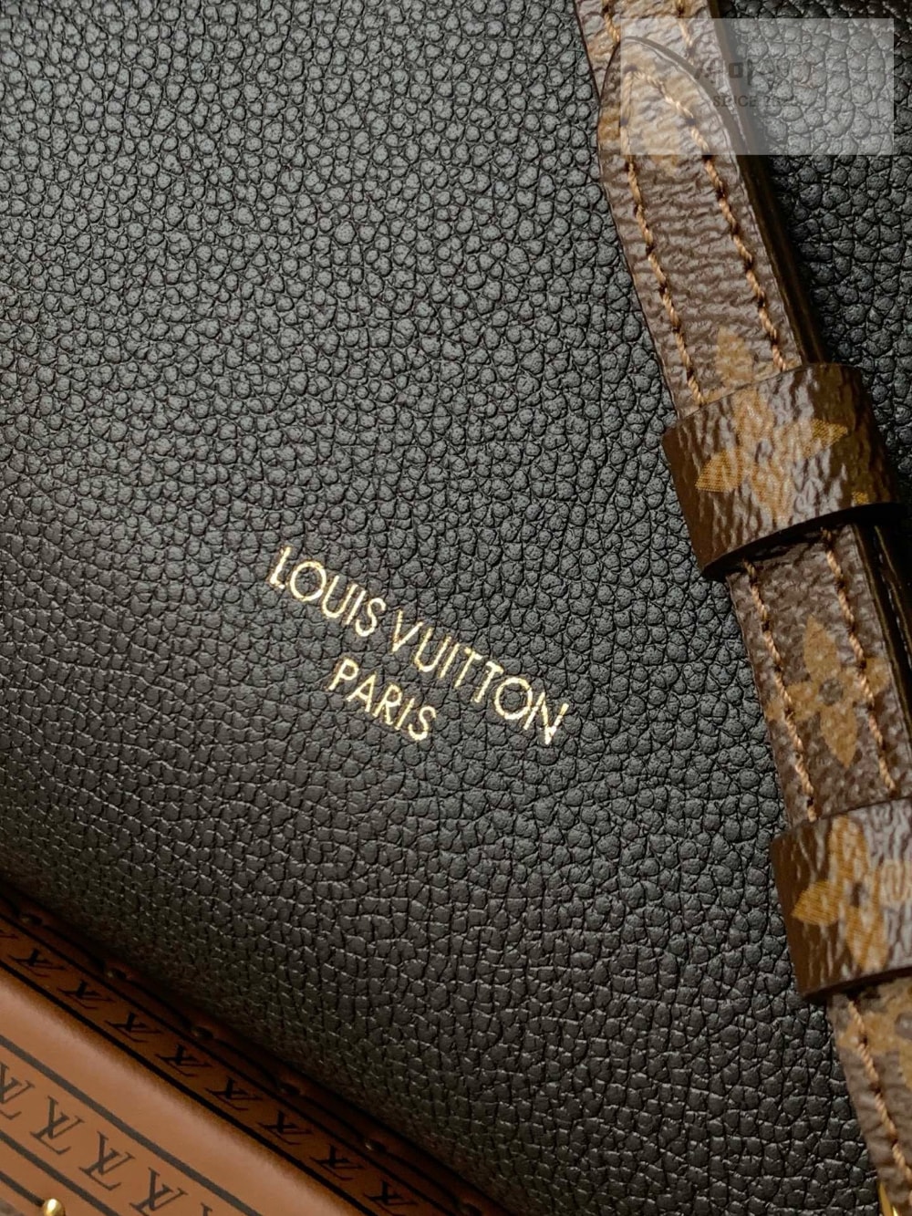 Louis Vuitton Louis Vuitton Express PM Bag 5번 이미지