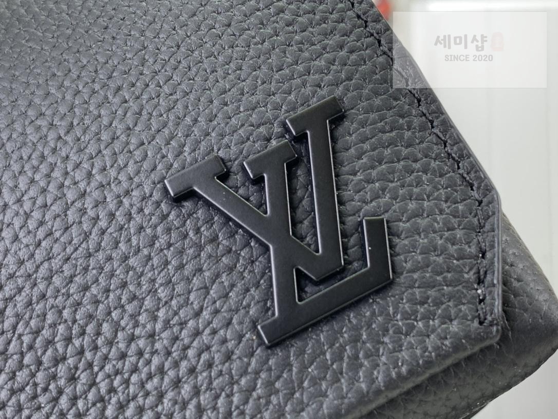 Louis Vuitton Louis Vuitton Fastline Wearable Wallet Bag 14번 이미지