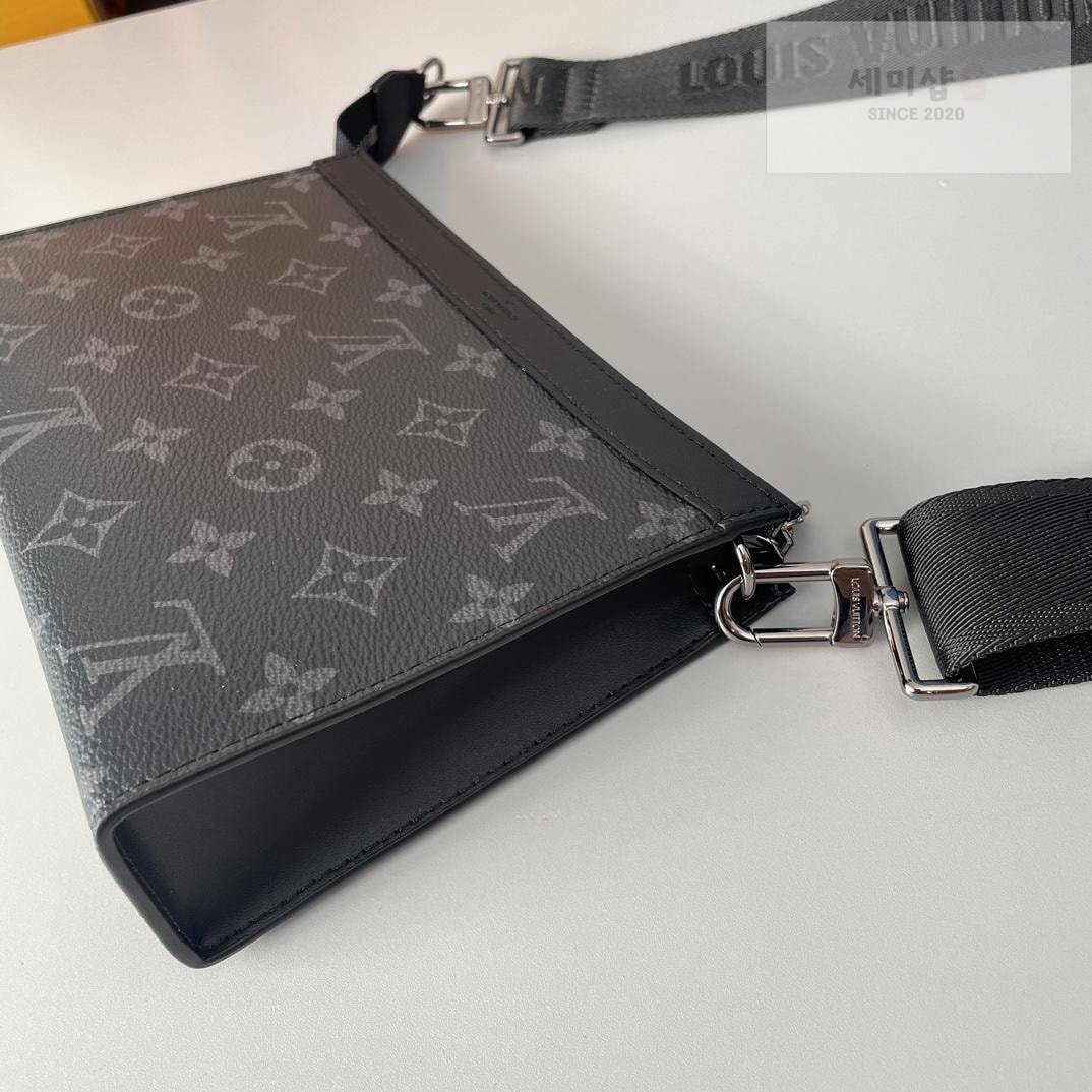 Louis Vuitton Louis Vuitton Gaston Wearable Wallet Bag 2번 이미지