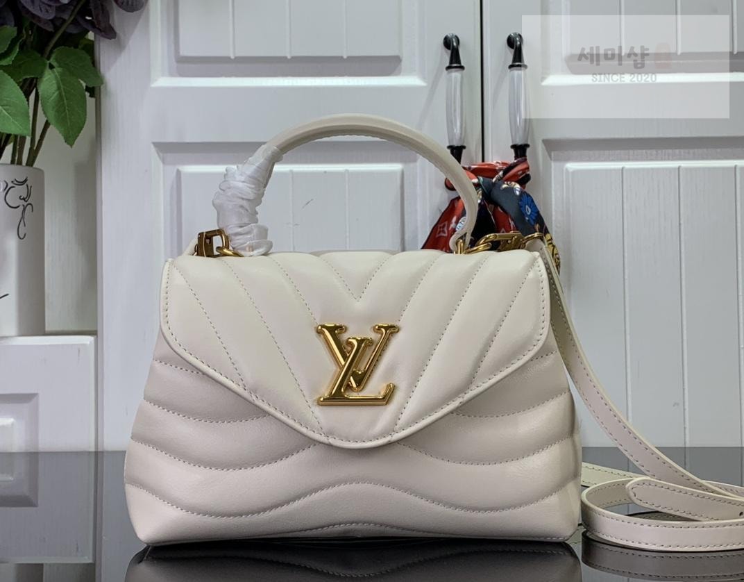 Louis Vuitton Louis Vuitton Hold Me Bag 1번 이미지