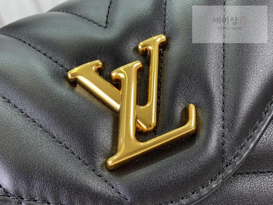Louis Vuitton Louis Vuitton Hold Me Bag 11번 이미지