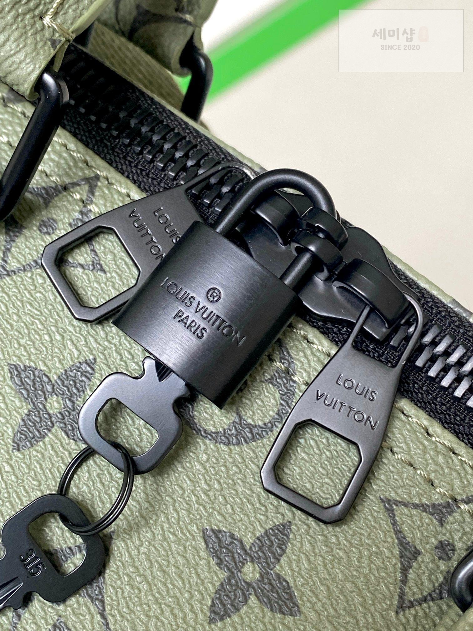 Louis Vuitton Louis Vuitton Keepall Bandouliere 45 Bag 11번 이미지