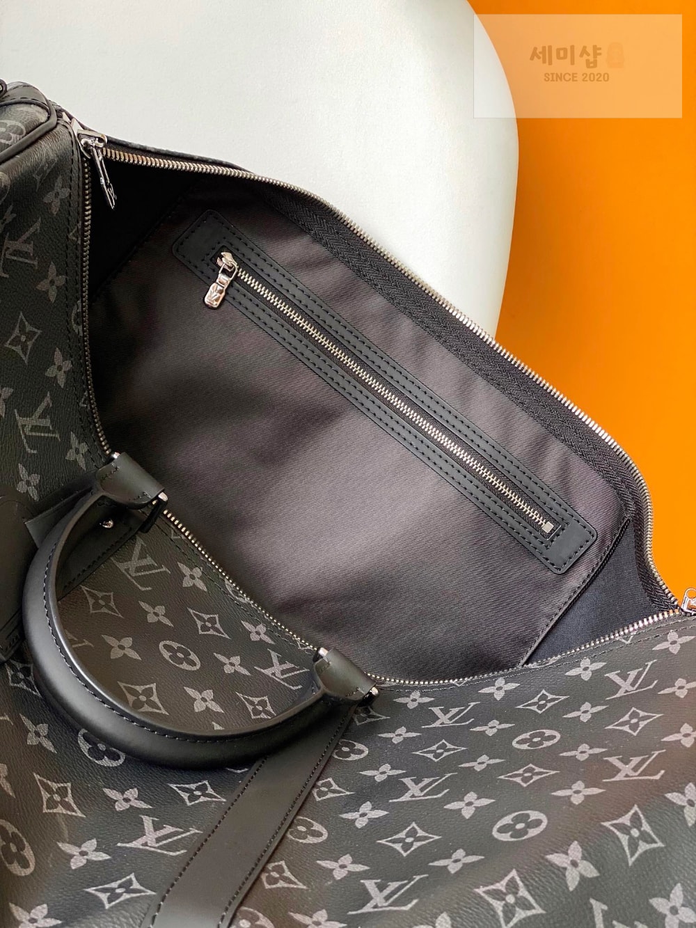 Louis Vuitton Louis Vuitton Keepall Bandouliere 50 Monogram Eclipse Bag 8번 이미지