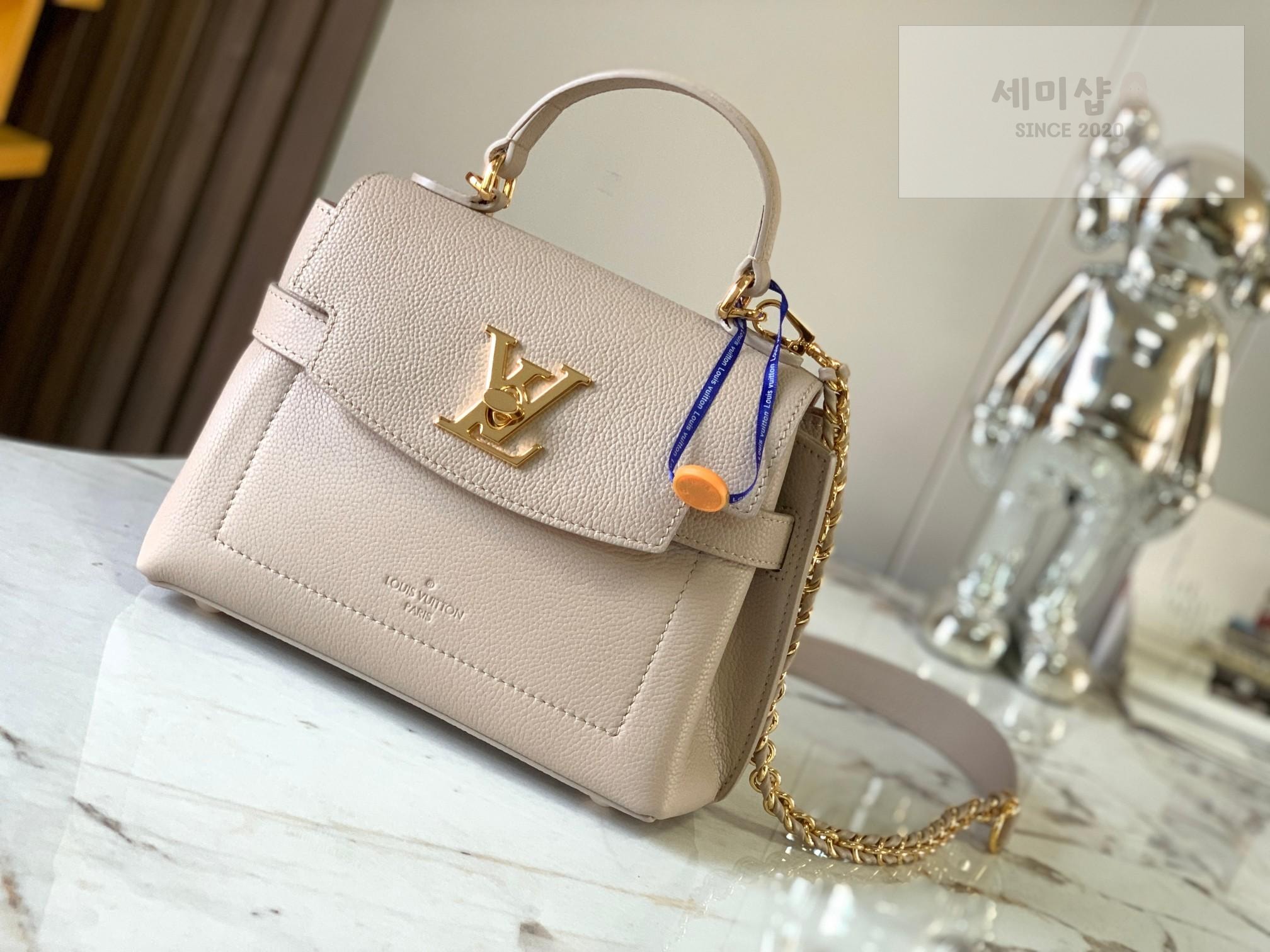 Louis Vuitton Louis Vuitton Lock Me Ever Mini Bag 27번 이미지