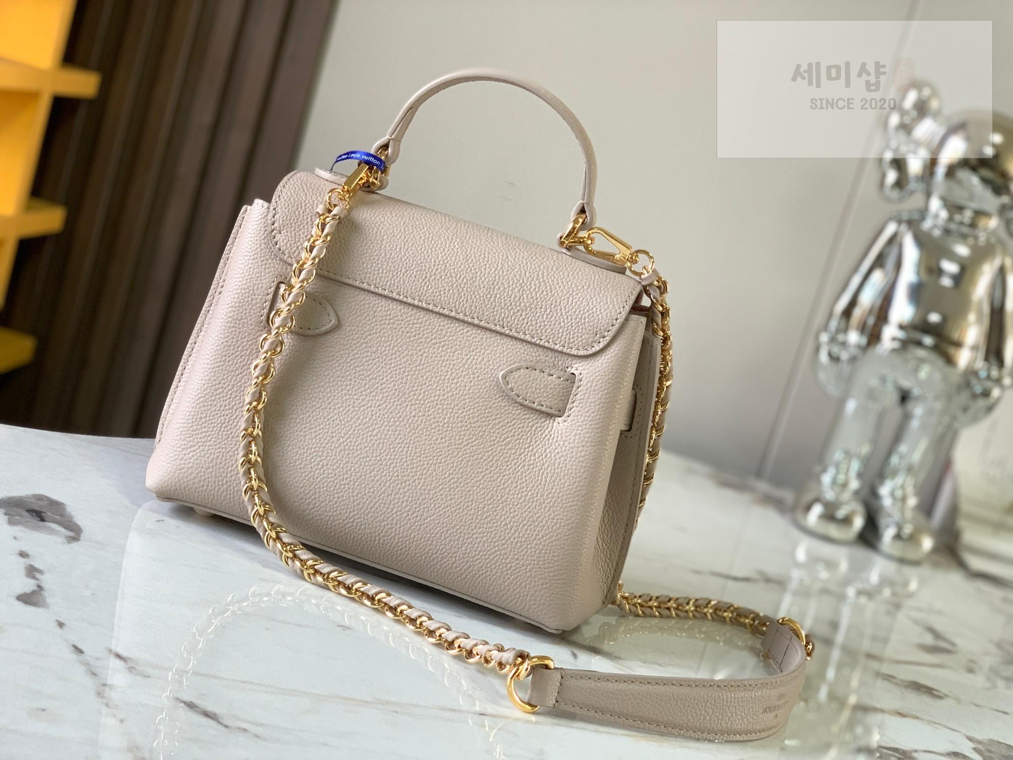 Louis Vuitton Louis Vuitton Lock Me Ever Mini Bag 1번 이미지