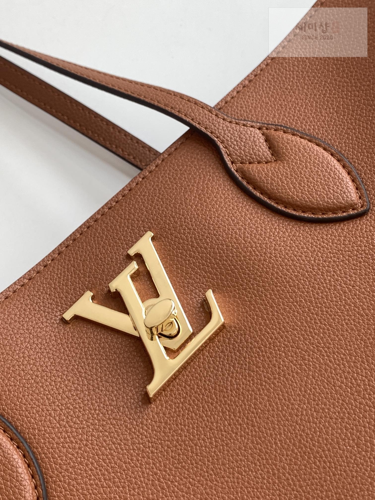 Louis Vuitton Louis Vuitton Lock Me Shopper Bag 10번 이미지