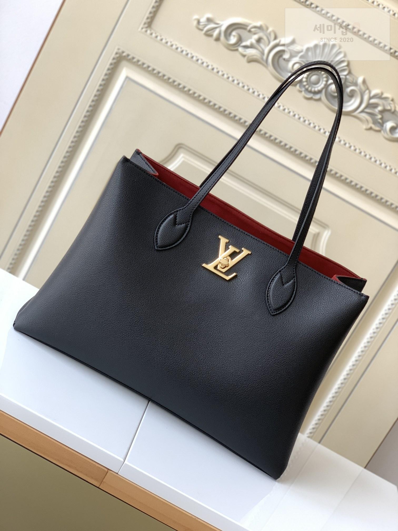 Louis Vuitton Louis Vuitton Lock Me Shopper Bag 14번 이미지