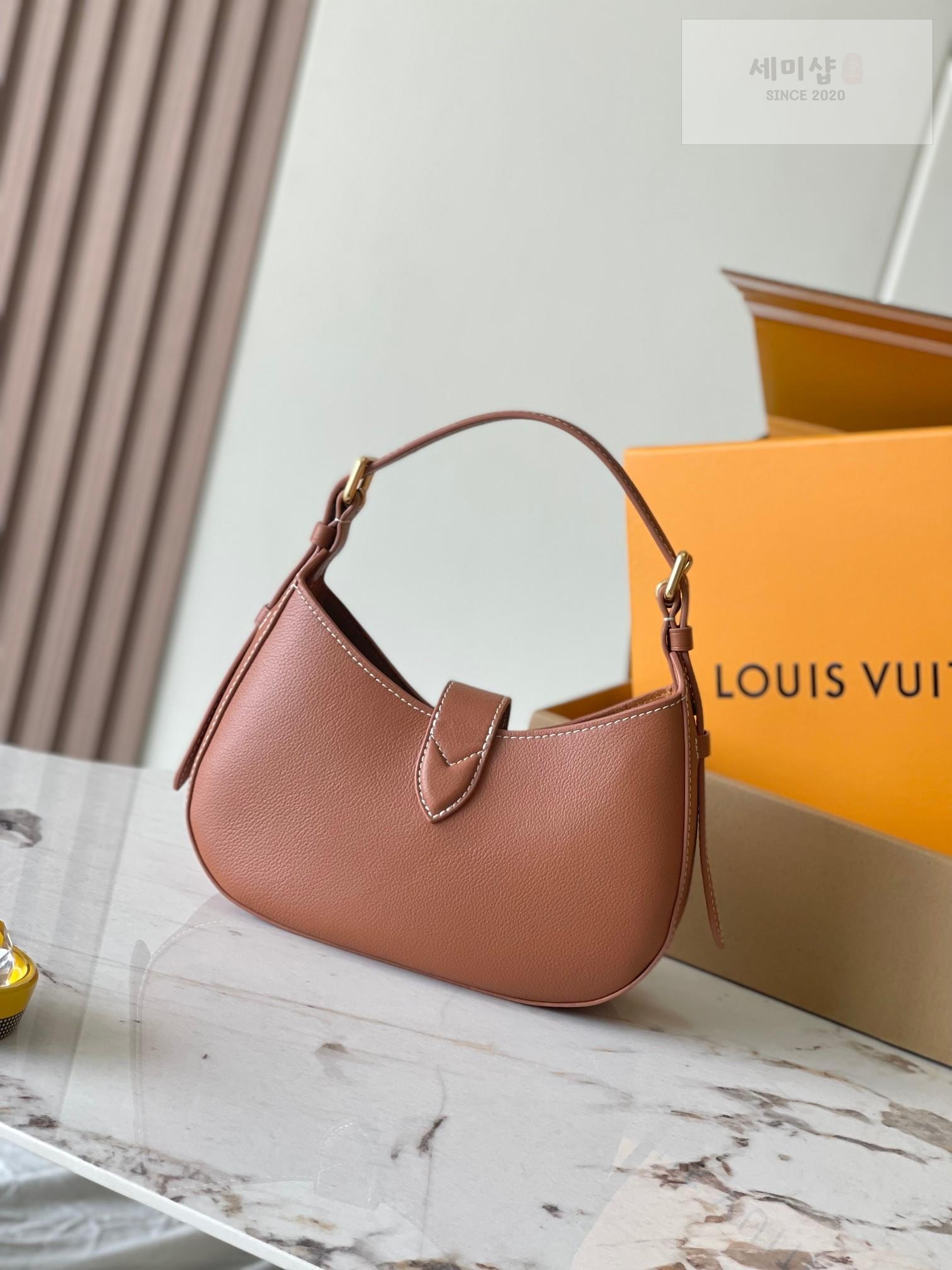 Louis Vuitton Louis Vuitton Low Key Shoulder Bag 23번 이미지
