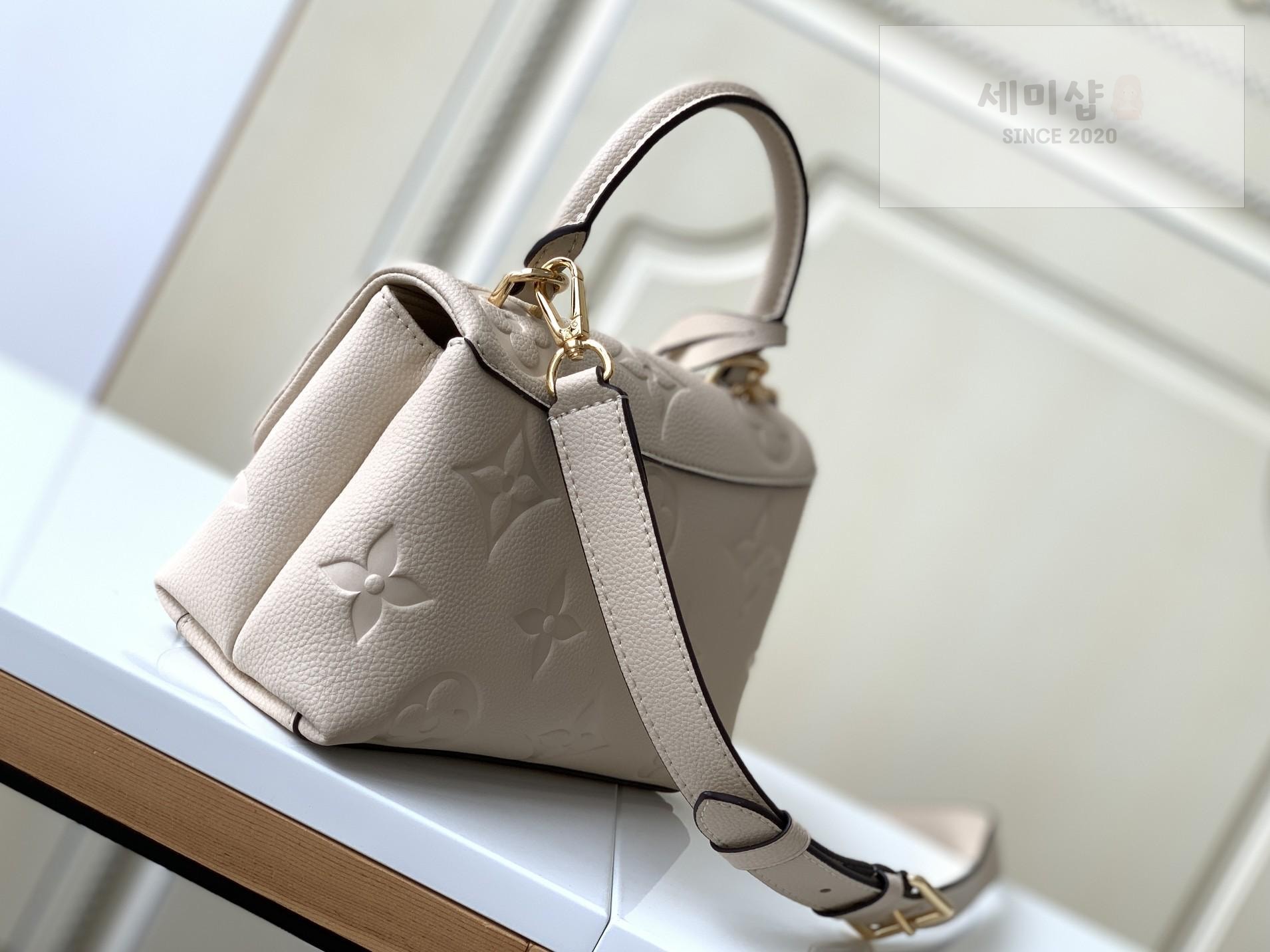Louis Vuitton Louis Vuitton Madeleine BB Bag 8번 이미지