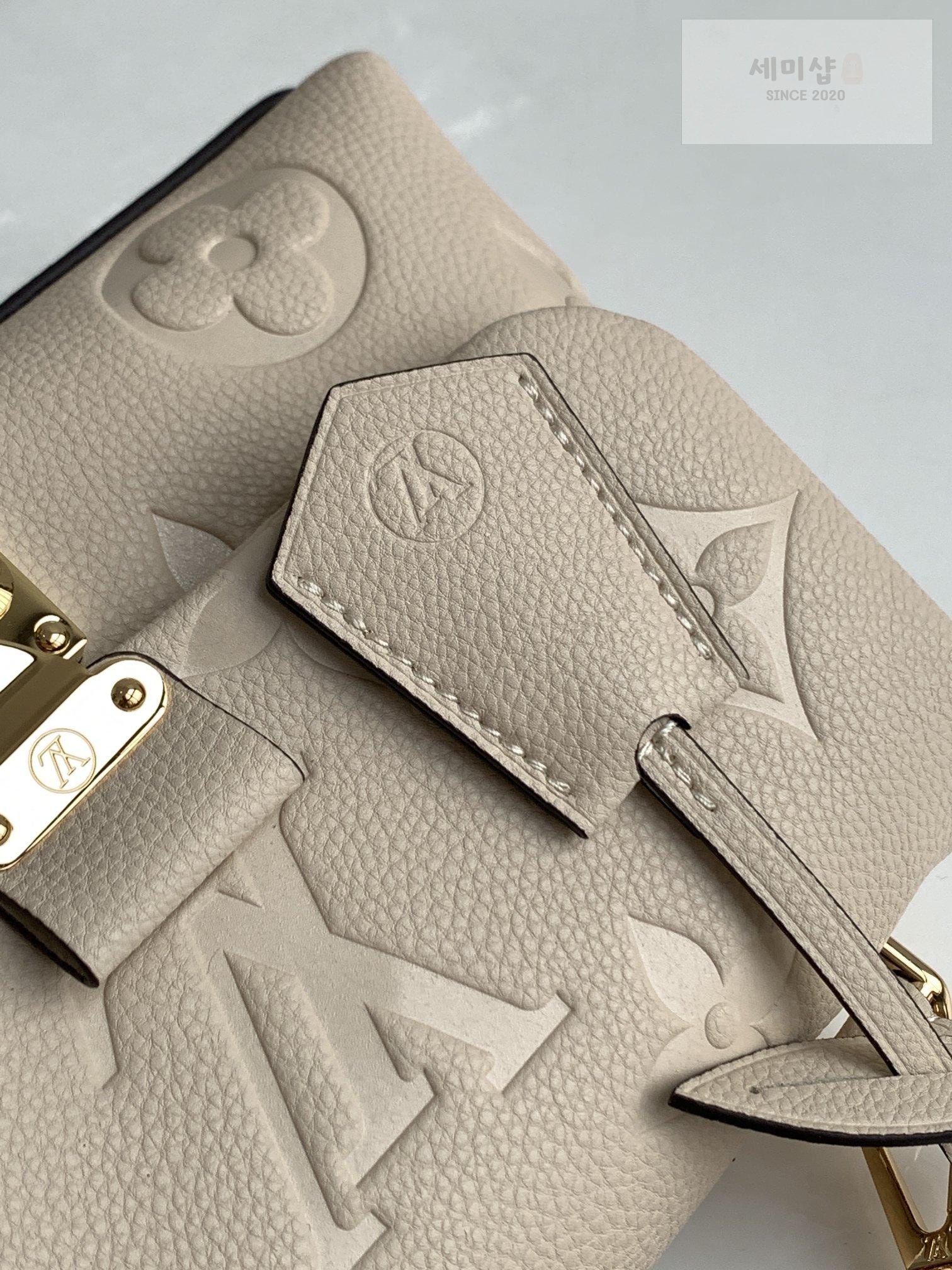 Louis Vuitton Louis Vuitton Madeleine BB Bag 11번 이미지