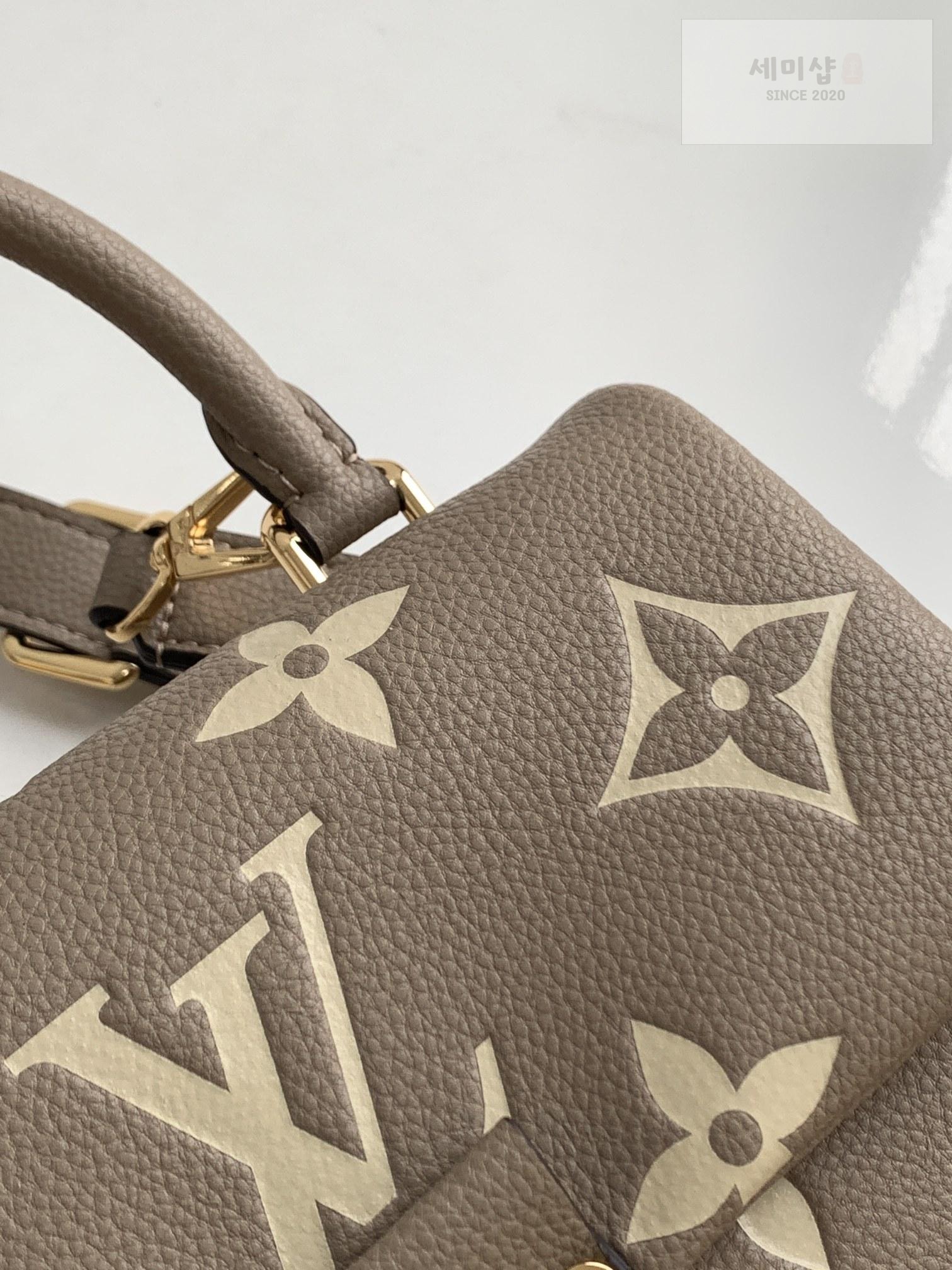 Louis Vuitton Louis Vuitton Madeleine BB Bag 33번 이미지