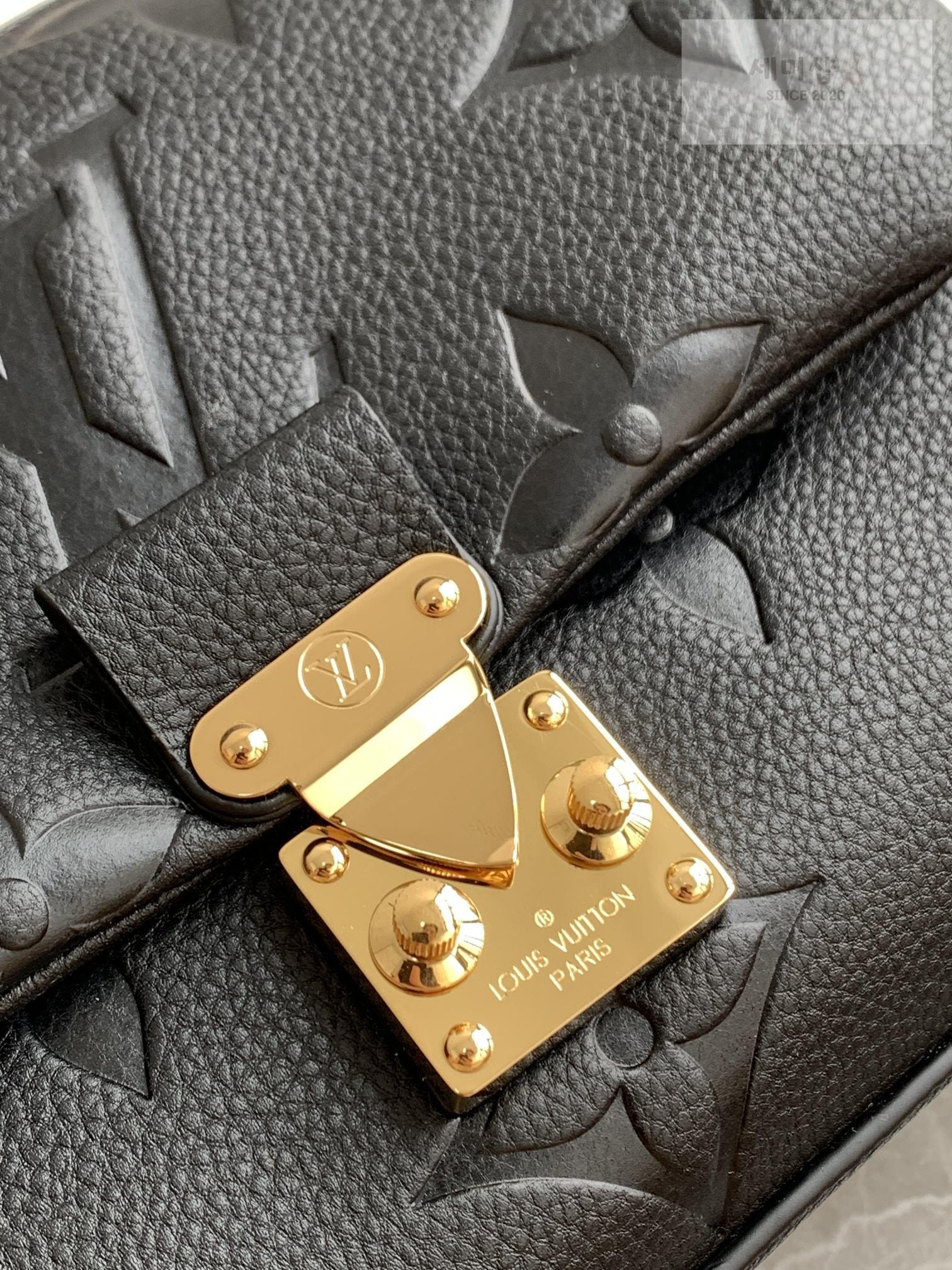 Louis Vuitton Louis Vuitton Madeleine BB Bag 25번 이미지