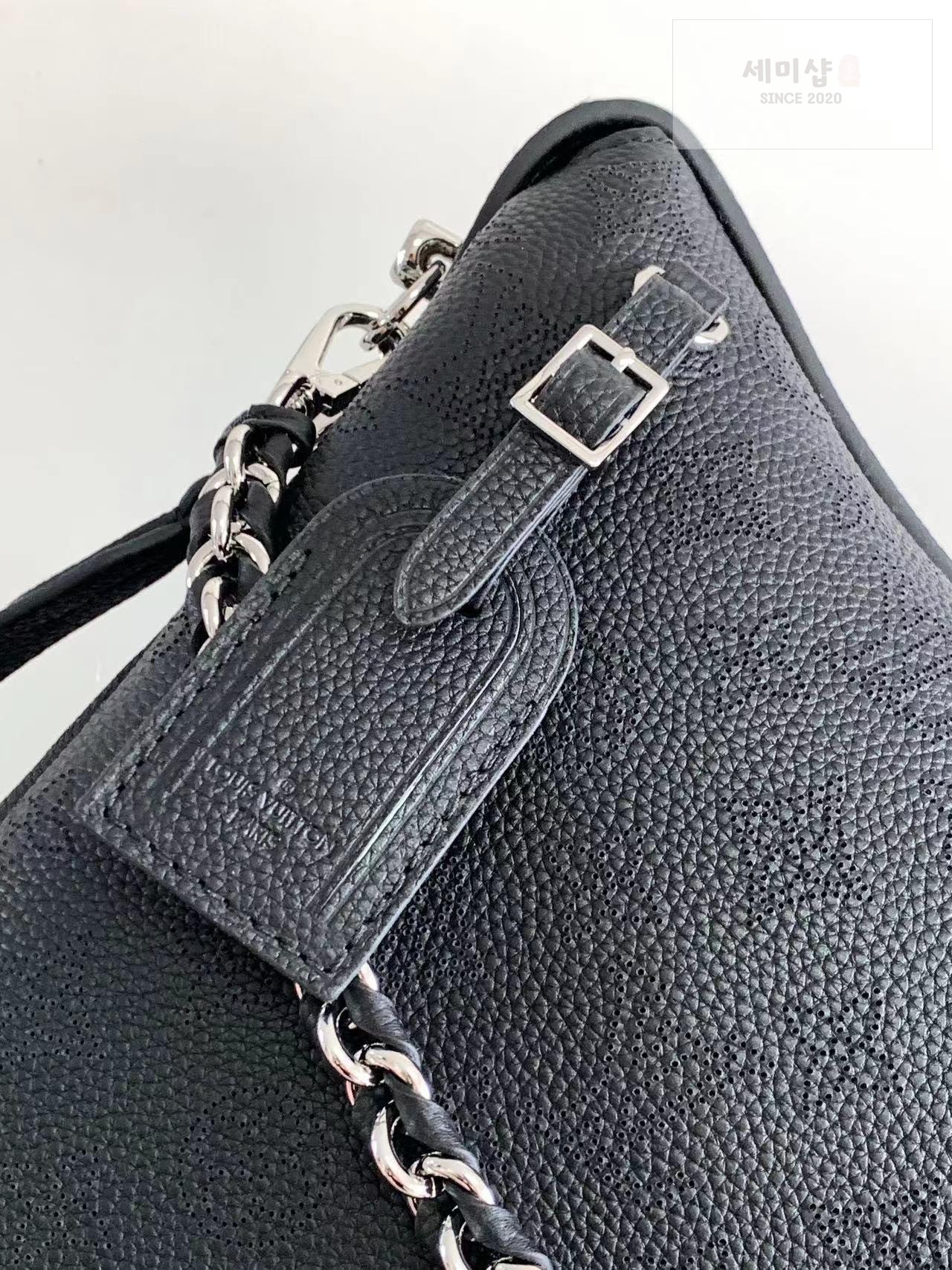 Louis Vuitton Louis Vuitton Mahina MM Hand It All Bag 5번 이미지