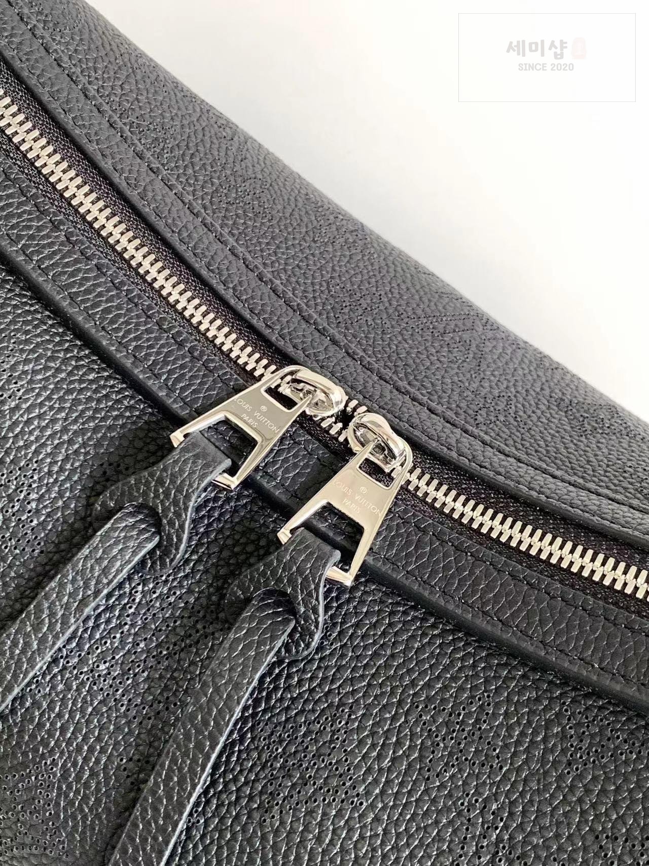 Louis Vuitton Louis Vuitton Mahina MM Hand It All Bag 6번 이미지