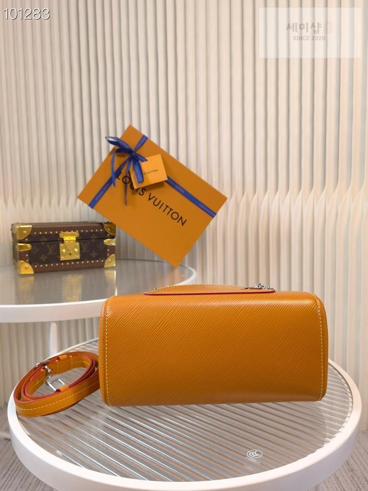 Louis Vuitton Louis Vuitton Marelle Tote BB Bag 4번 이미지
