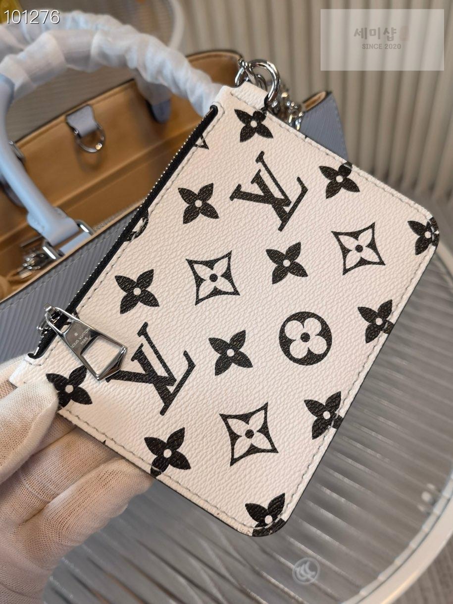 Louis Vuitton Louis Vuitton Marelle Tote BB Bag 12번 이미지